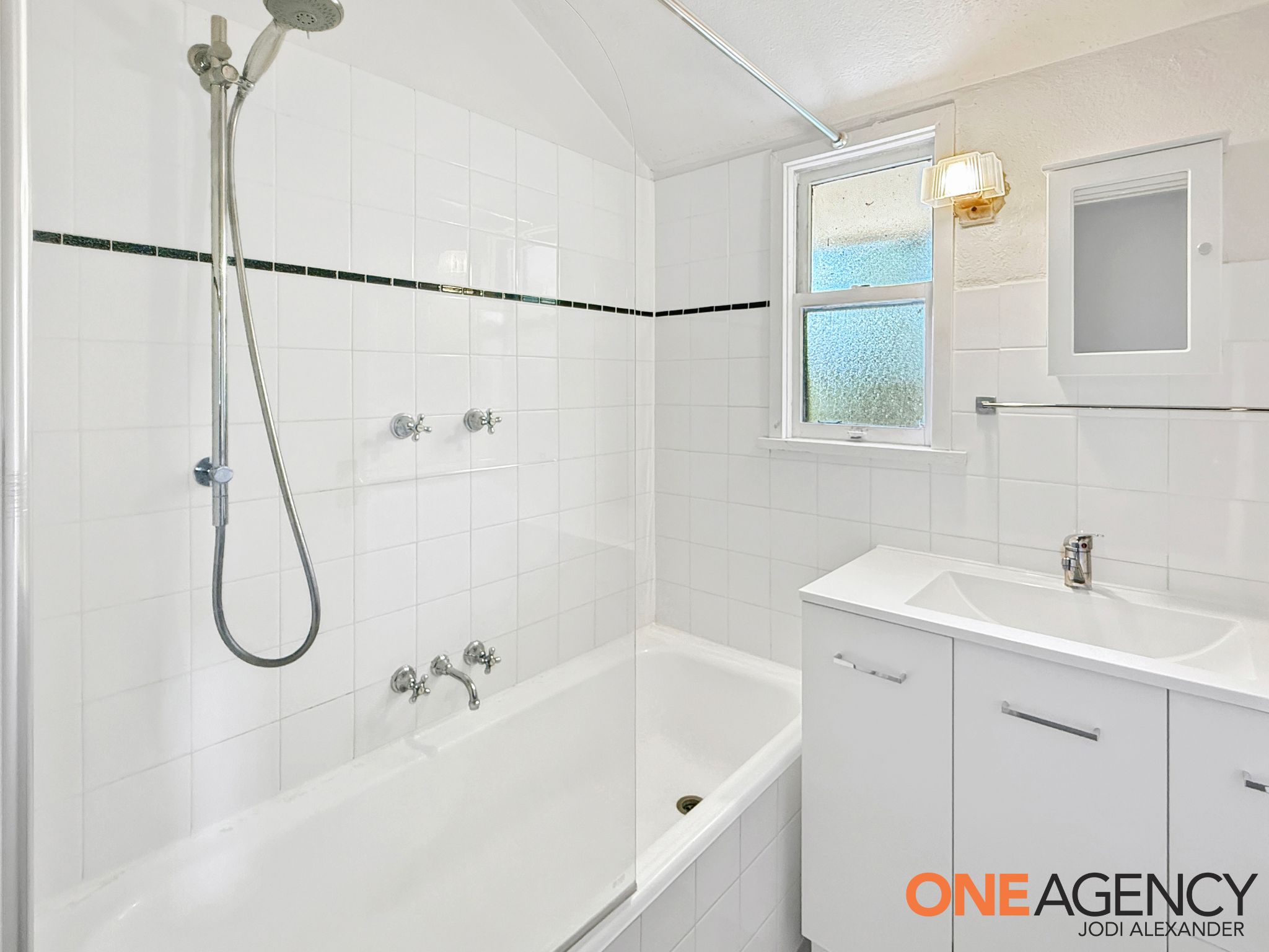 3-bedroom house at 3 Kanuna Place, Cooma, NSW 2630, Snowy Monaro, New South Wales