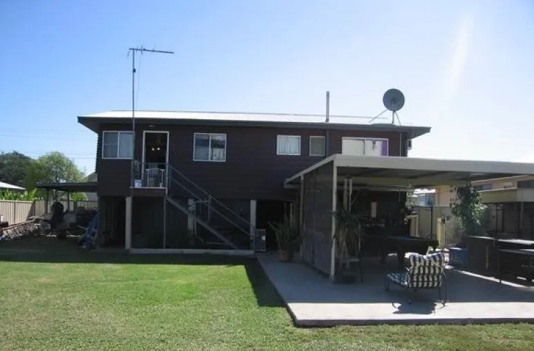 13 BLACKBUTT STREET, Blackwater QLD 4717 - Image 2