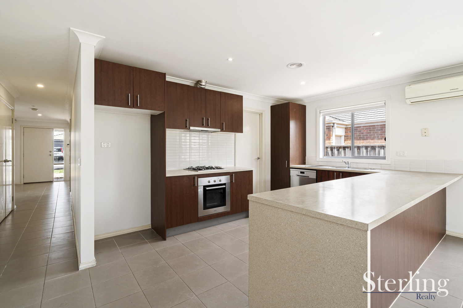 32 FELICITY DRIVE, Tarneit VIC 3029 - Image 3