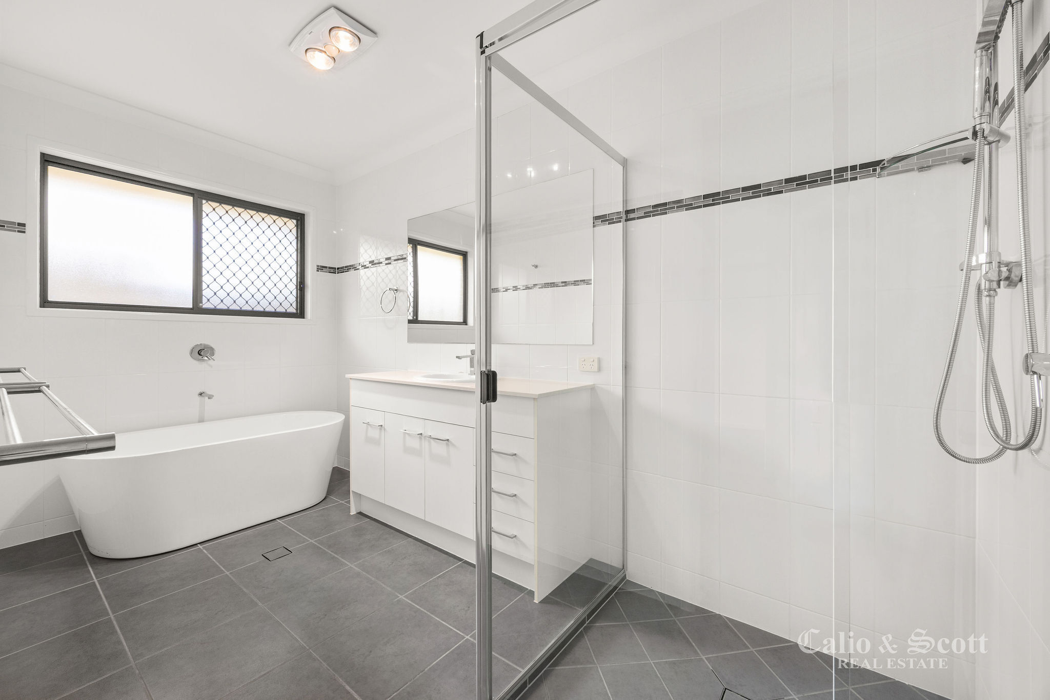 5 LAUREN CIRCUIT, Brighton QLD 4017 - Image 7