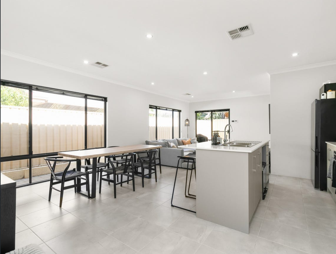 10 Plover Place, Ballajura, WA 6066 - Image 6