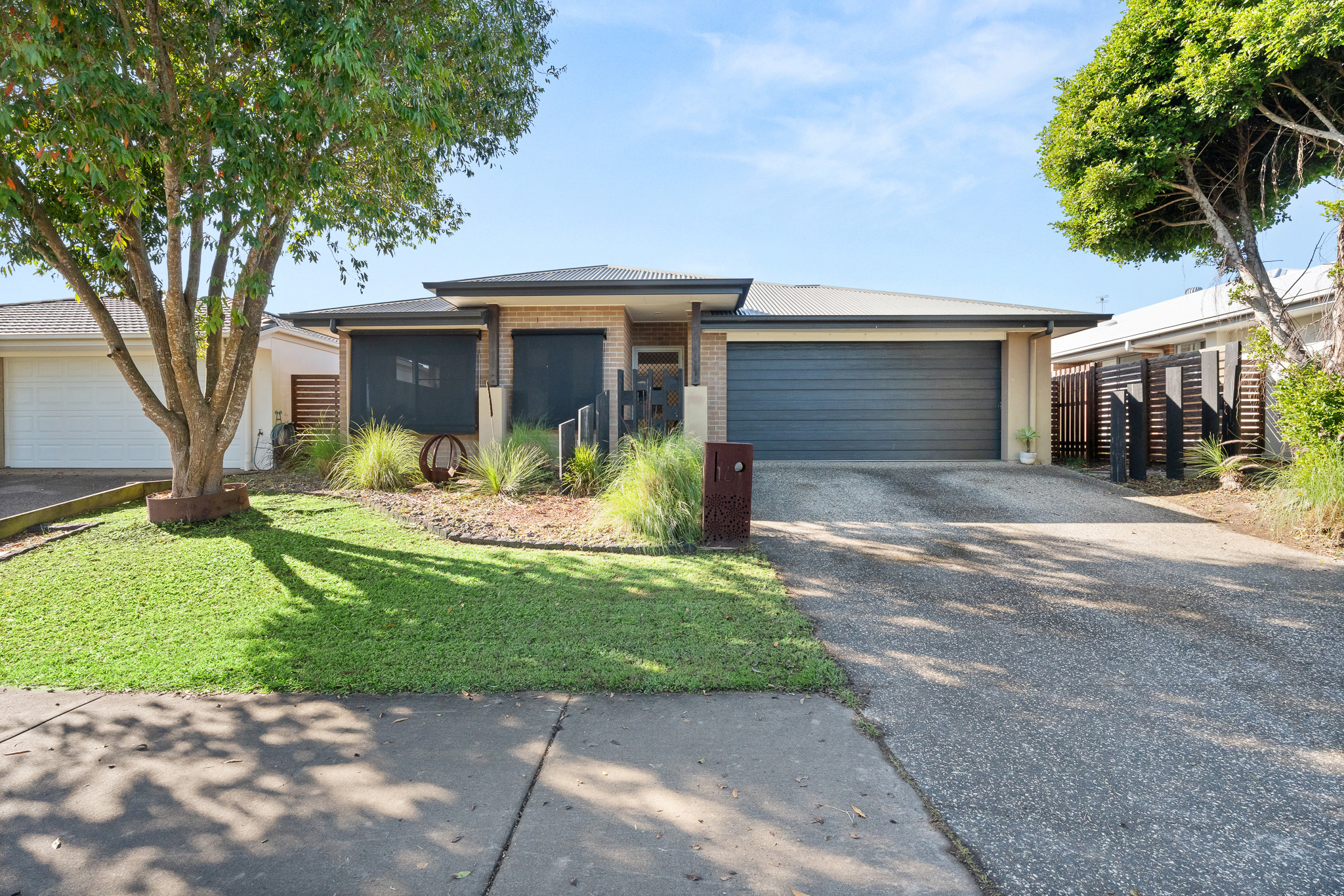 16 BLAXLAND ROAD, Urraween QLD 4655 - Image 1