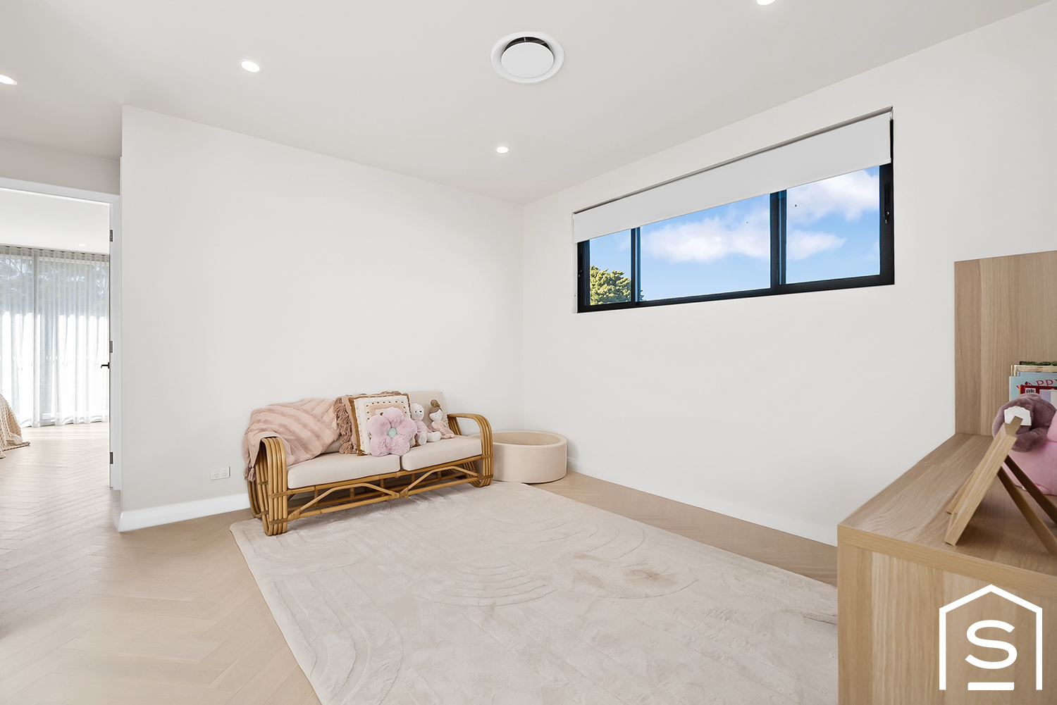 5-bedroom unit at 13 Lambert Street, West Ryde, NSW 2114, Ryde, New South Wales