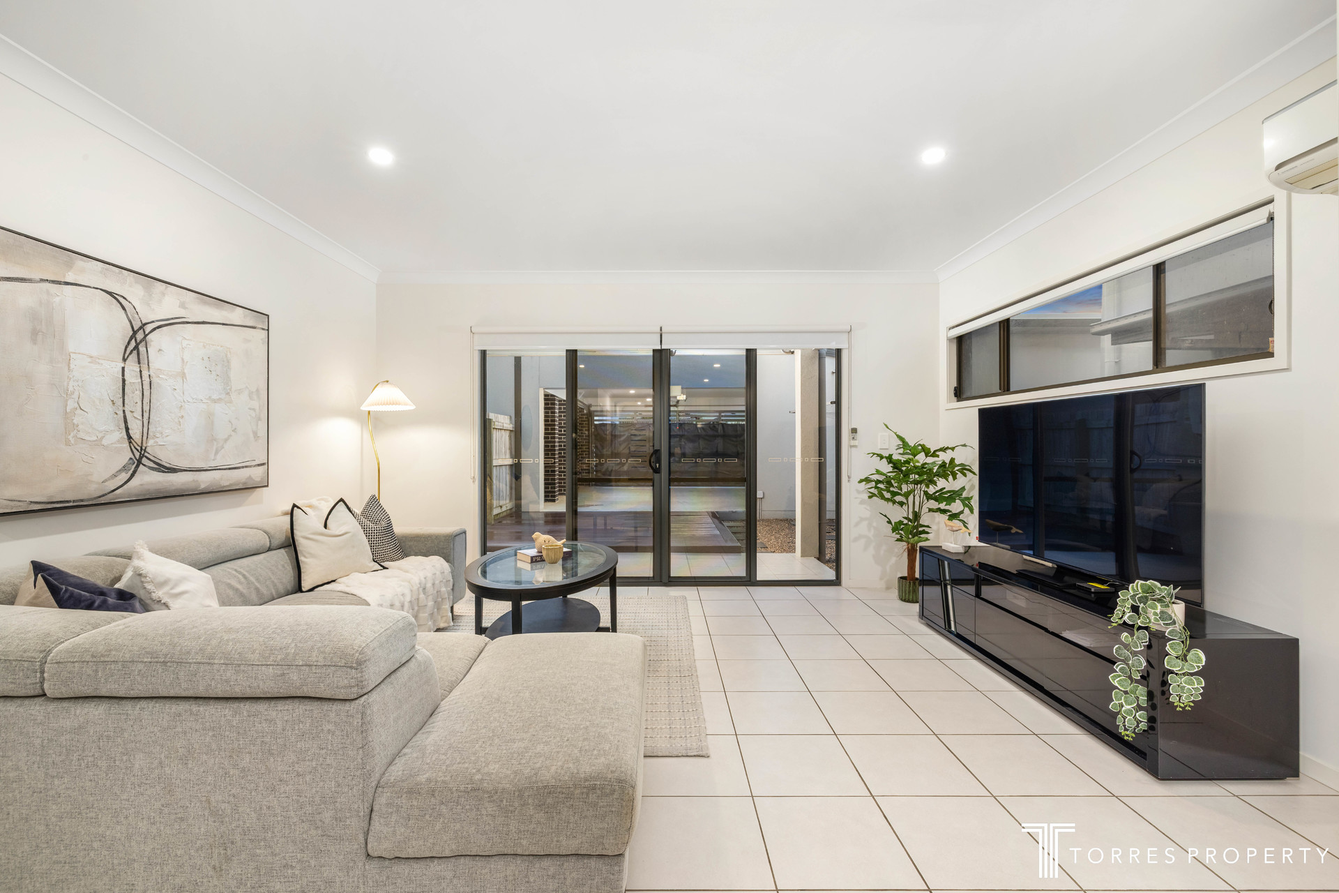 81 Kate Circuit, Rochedale, QLD 4123 - Image 3