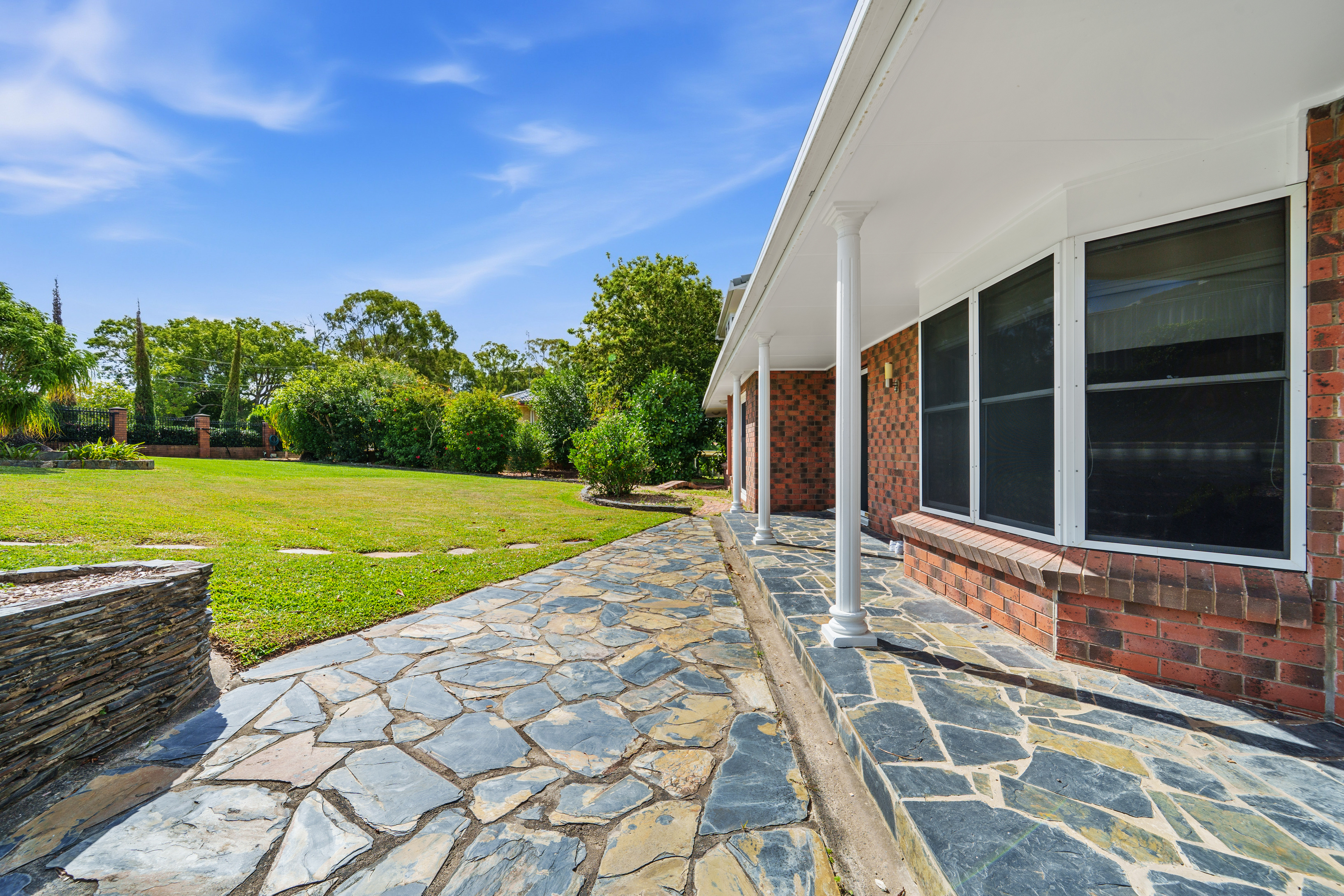 9 PENAMBER COURT, Benowa QLD 4217 - Image 5