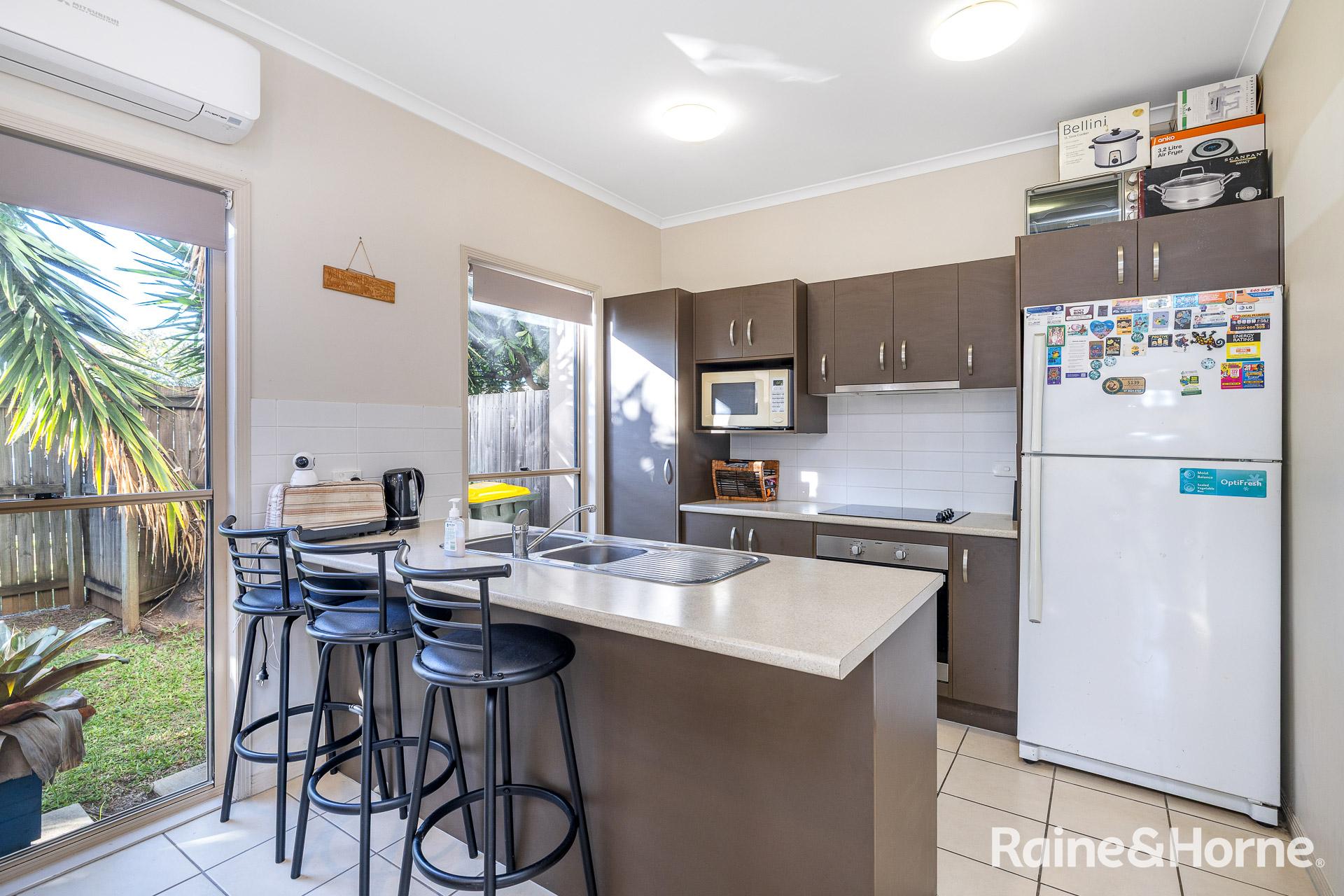 3-bedroom unit at BAY WYNDS 4 25 HOMER STREET, CLEVELAND QLD 4163, Redland, Queensland