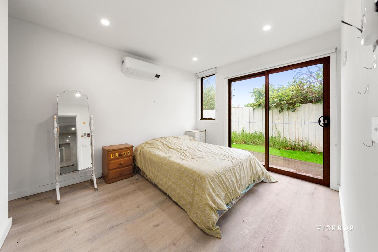 3-bedroom unit at 75 South Road, Braybrook, VIC 3019, Maribyrnong, Victoria