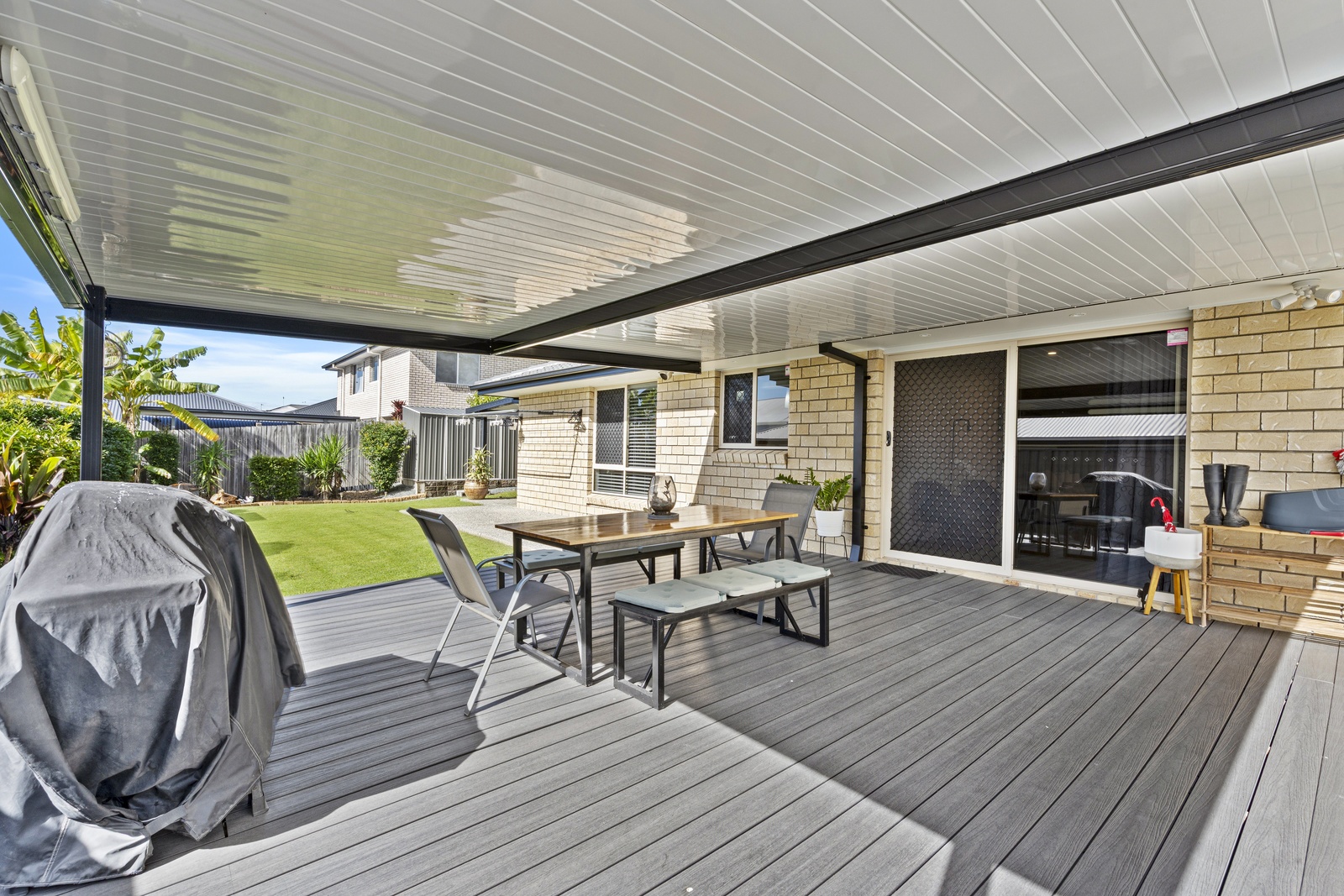 8 YARWOOD CRESCENT, Ormeau Hills QLD 4208 - Image 1
