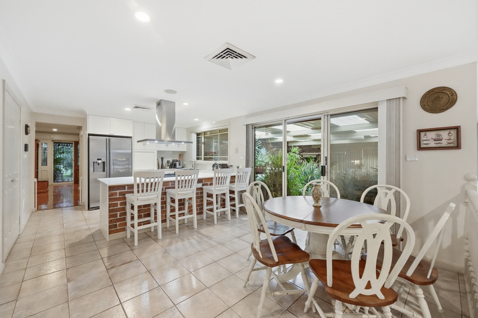 100 MOUNT ANNAN DRIVE, Mount Annan NSW 2567 - Image 7
