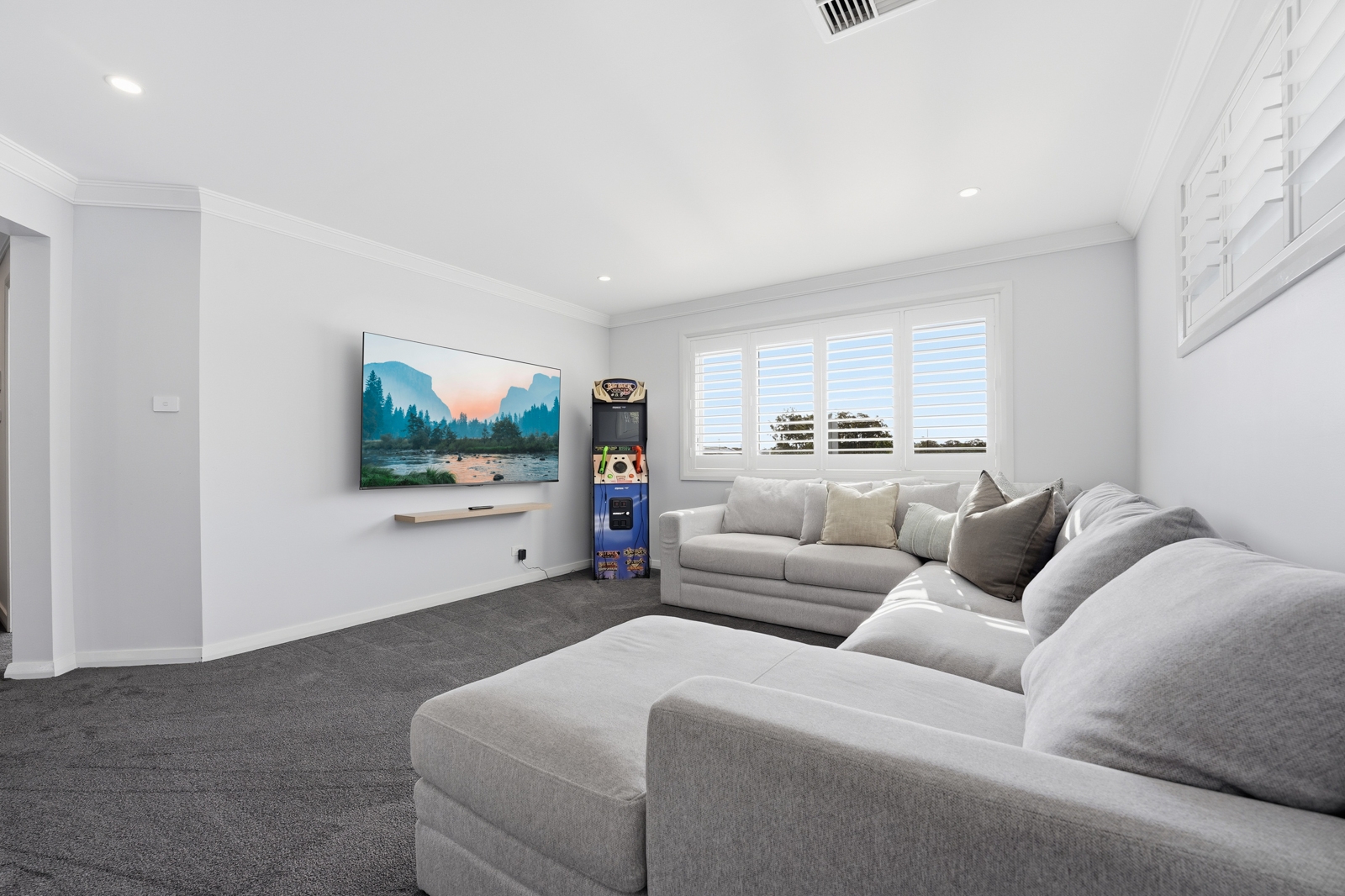 5-bedroom house at 27 JENOLAN CIRCUIT, Harrington Park NSW 2567, Camden, New South Wales