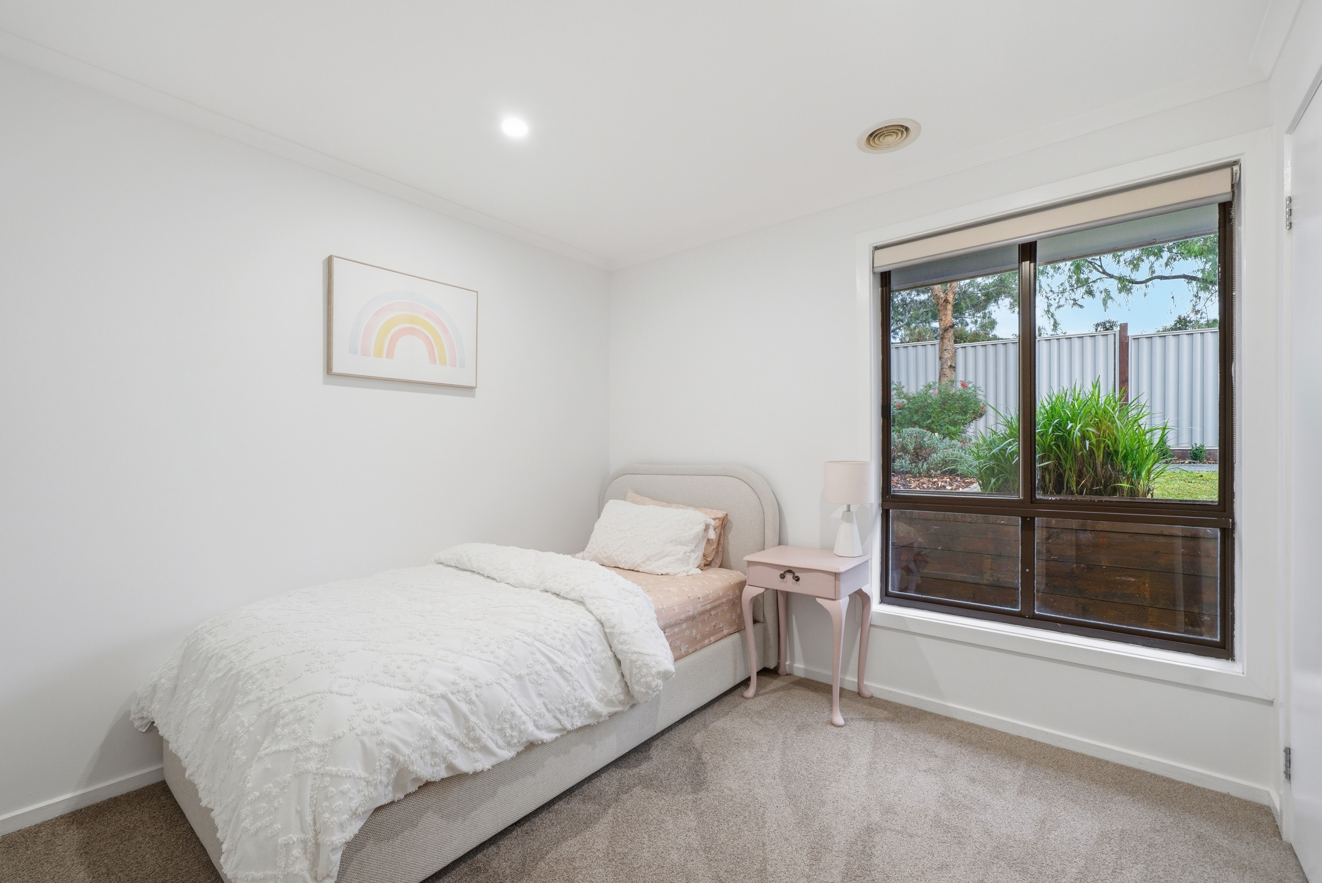 3-bedroom unit at 1 5 ANTHONY DRIVE, LYSTERFIELD VIC 3156, Knox, Victoria