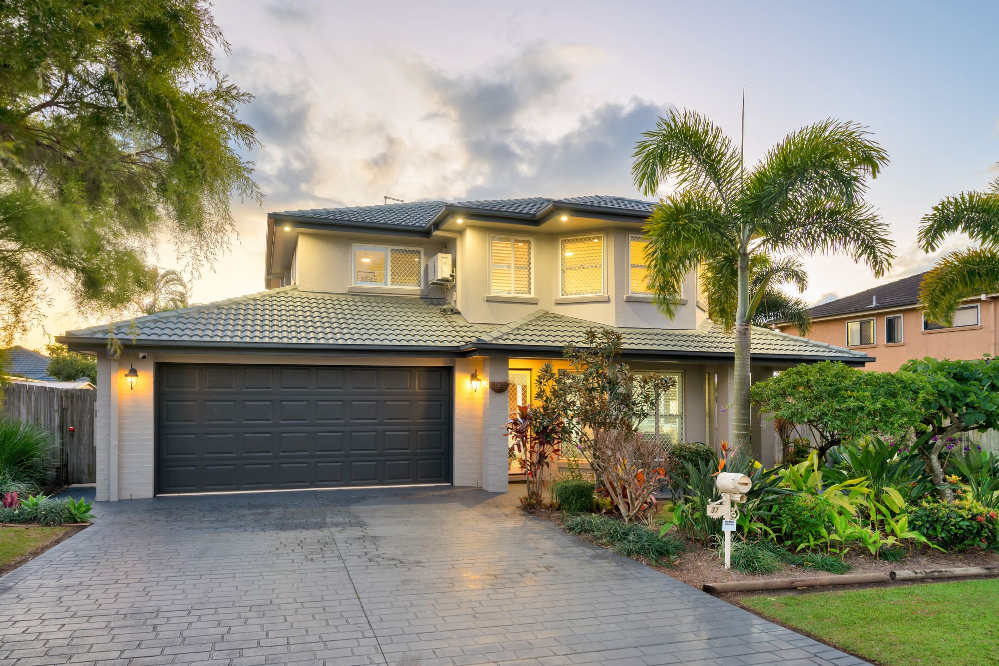 37 Prospect Street, Parkinson, QLD 4115 - Image 2