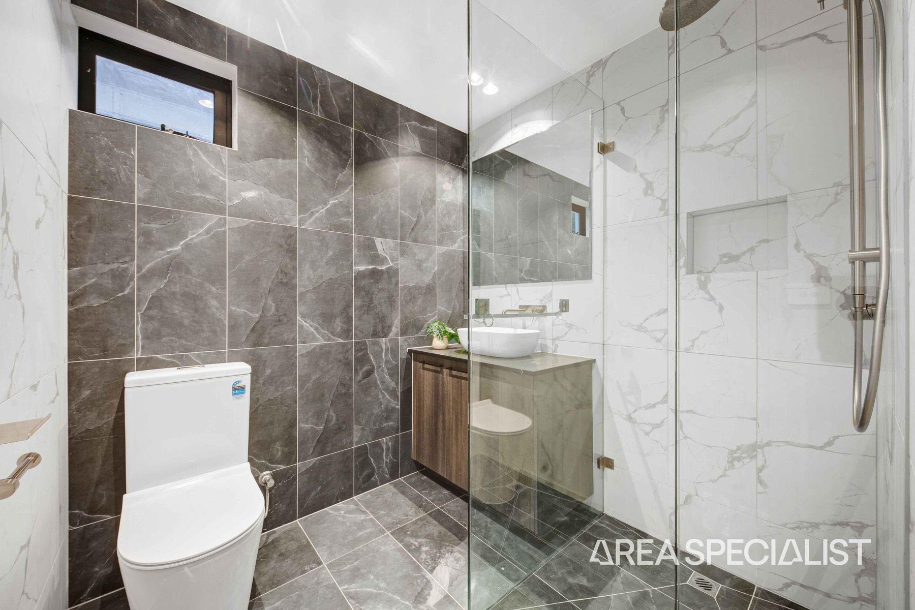 4-bedroom house at 833 OLD CALDER HIGHWAY, Keilor VIC 3036, Brimbank, Victoria