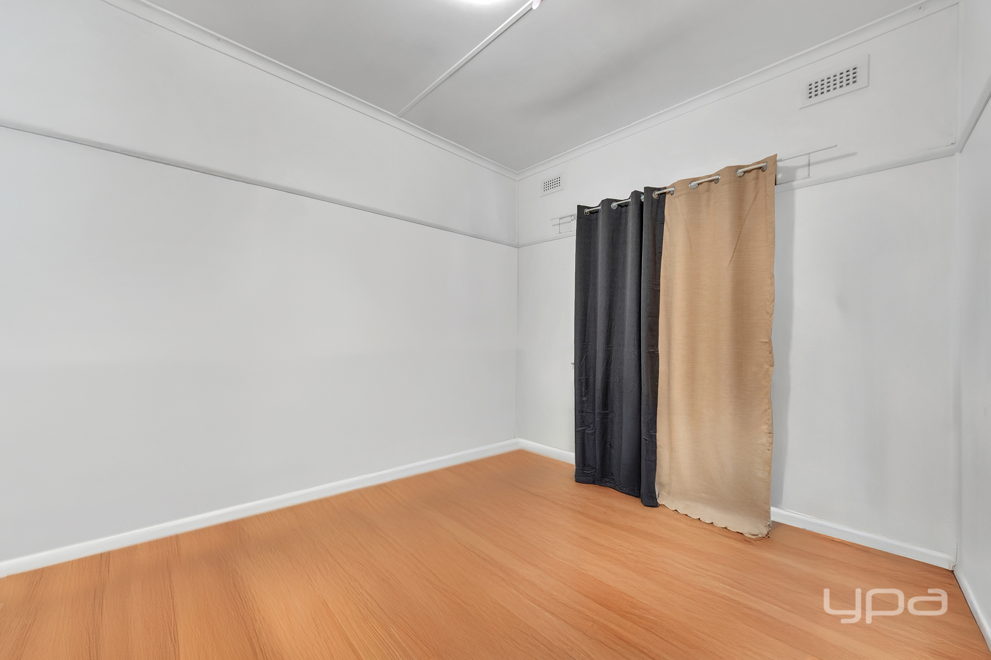 18 PRIMULA AVENUE, Brooklyn VIC 3012 - Image 7