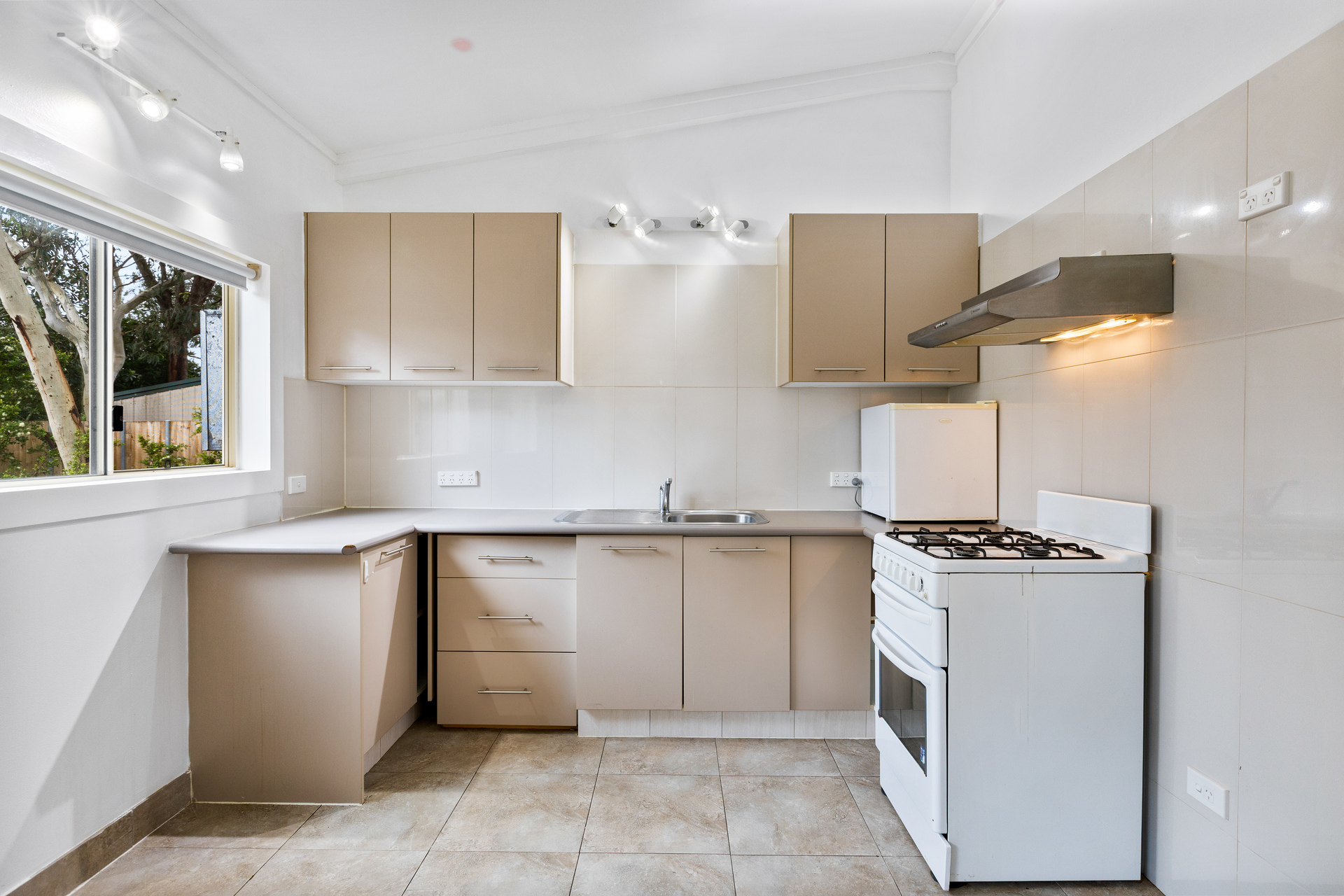 66 HENRY STREET, Lawson NSW 2783 - Image 3