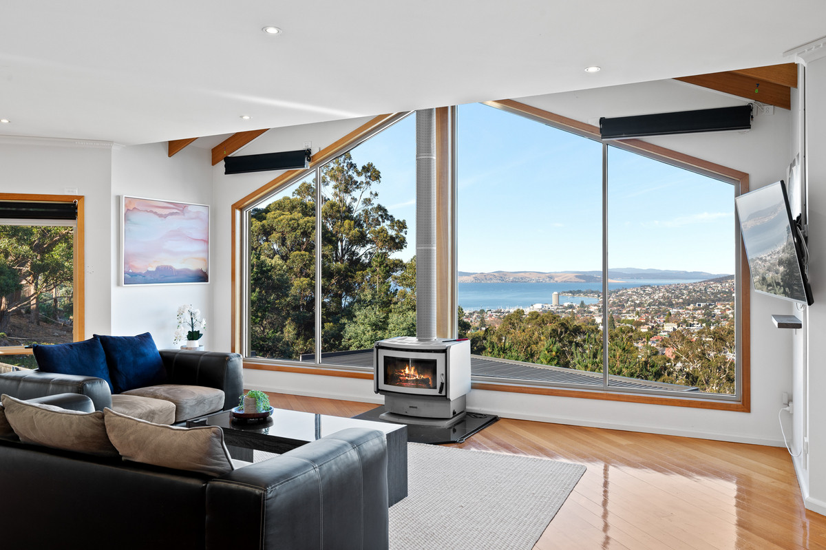 4 THELMA DRIVE, West Hobart TAS 7000 - Image 2
