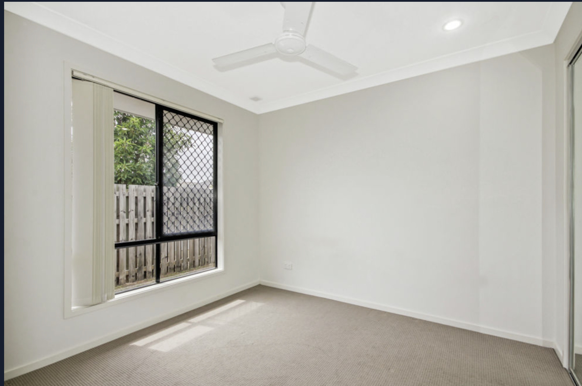 21 WALLIS CIRCUIT, North Lakes QLD 4509 - Image 9