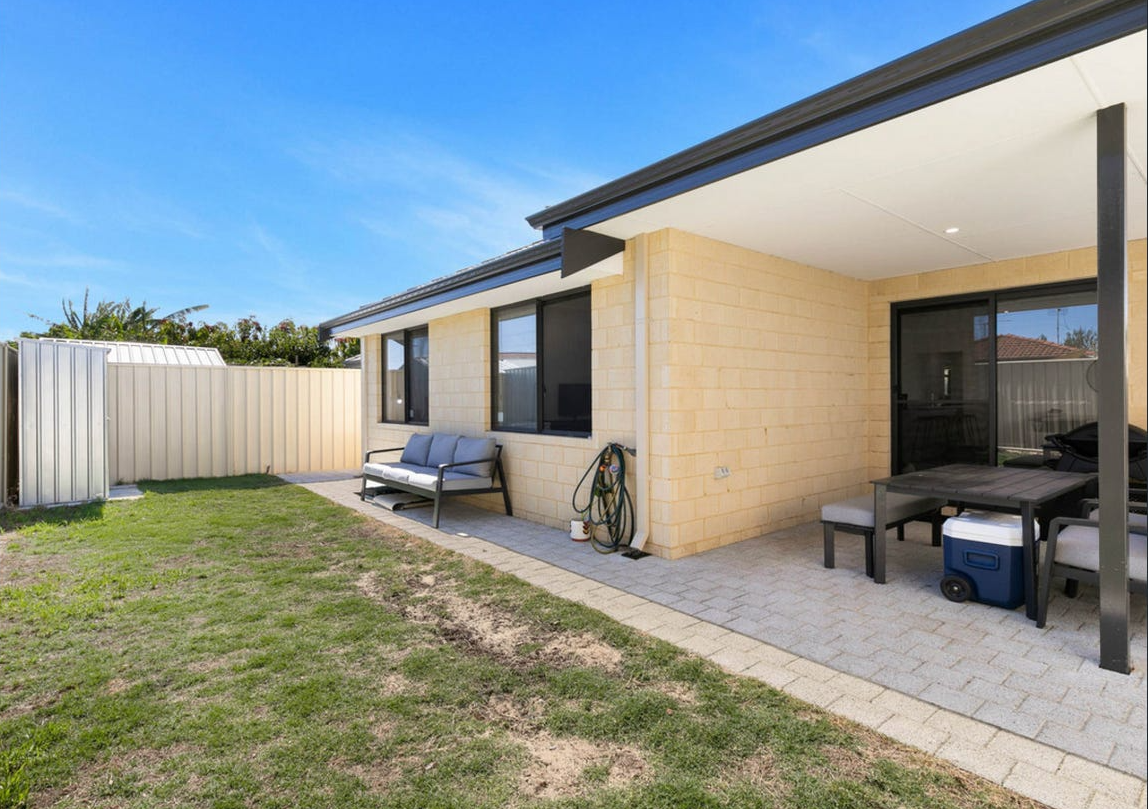 10 Plover Place, Ballajura, WA 6066 - Image 7