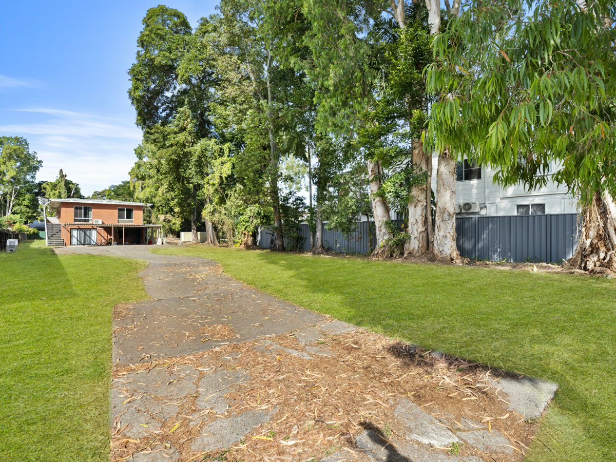 7-bedroom house at 10 Mayers Street, Manunda, QLD 4870, Cairns, Queensland