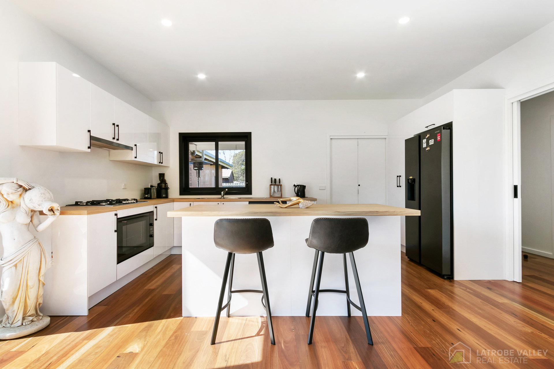 21 Latrobe Street, Rosedale, VIC 3847 - Image 9