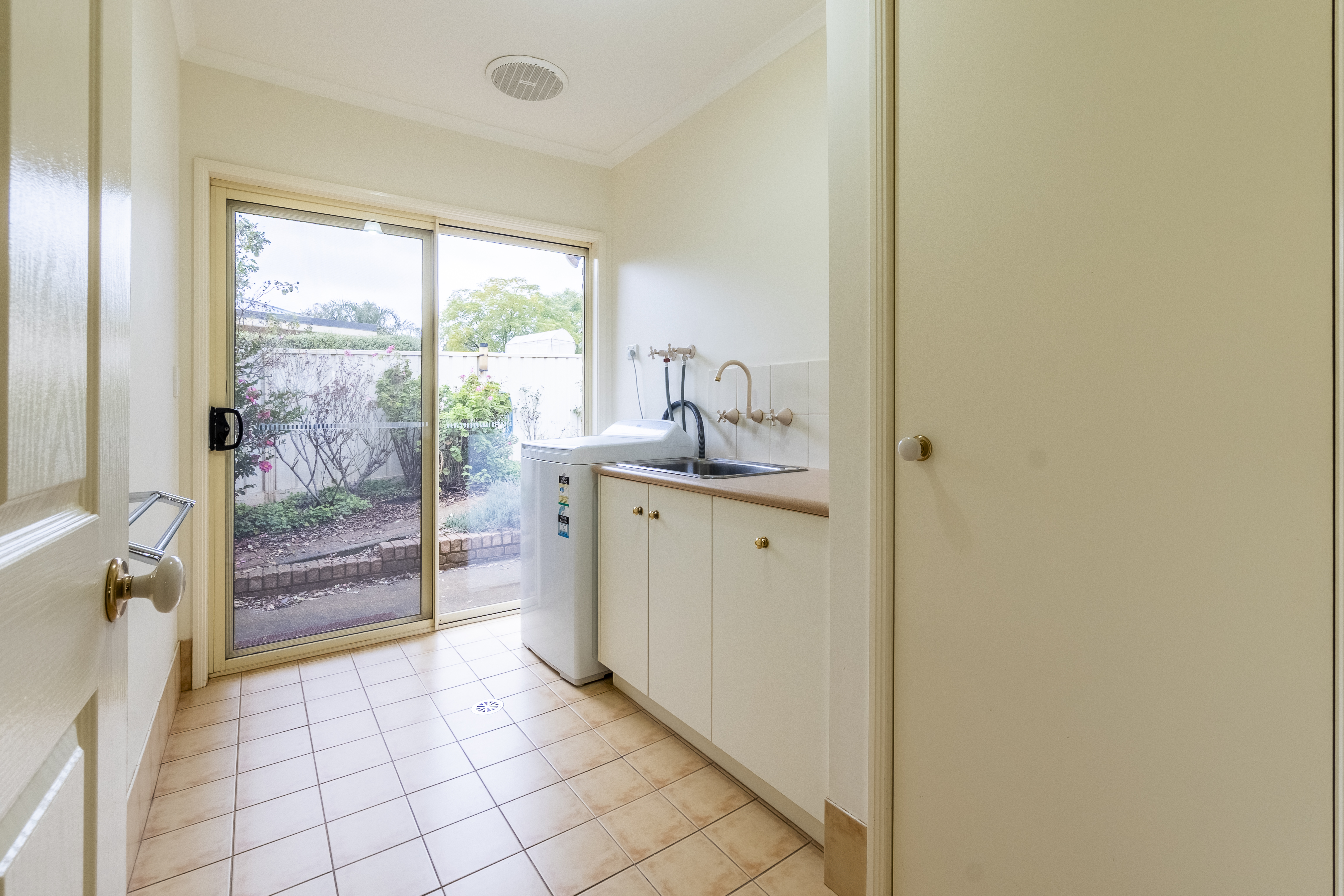 4-bedroom house at 20 Kavanagh Circuit, Temora, NSW 2666, Temora, New South Wales