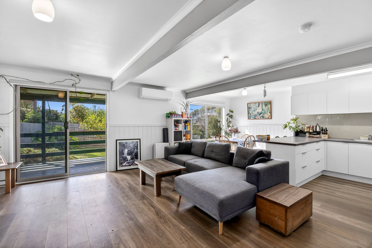 33 STRATHMORE DRIVE, Jan Juc VIC 3228 - Image 4