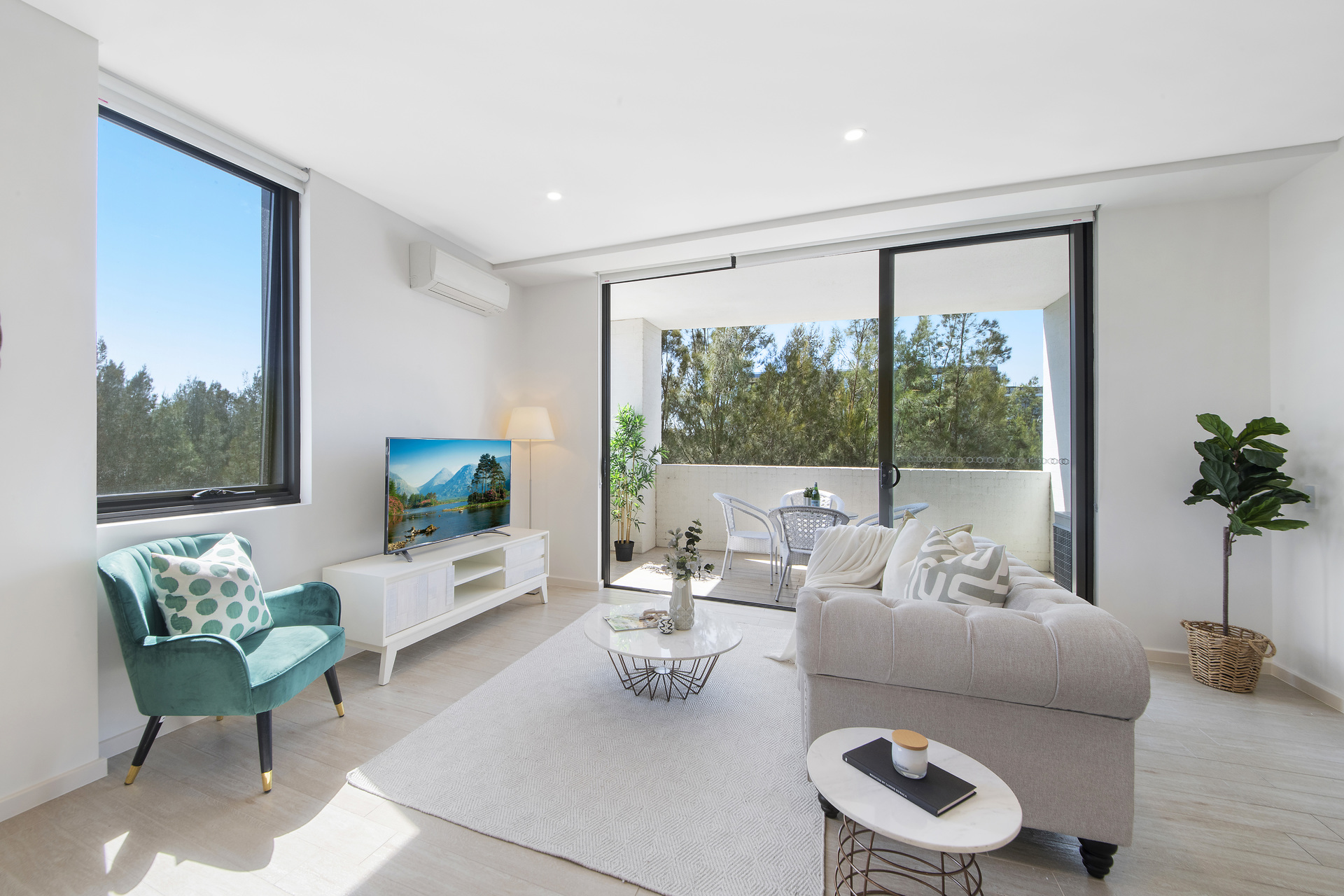 207 1 ALLAMBIE STREET, ERMINGTON NSW 2115 - Image 4