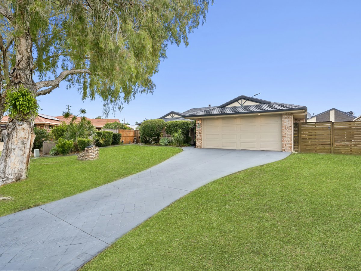 23 CAPSTAN COURT, Banksia Beach QLD 4507 - Image 5