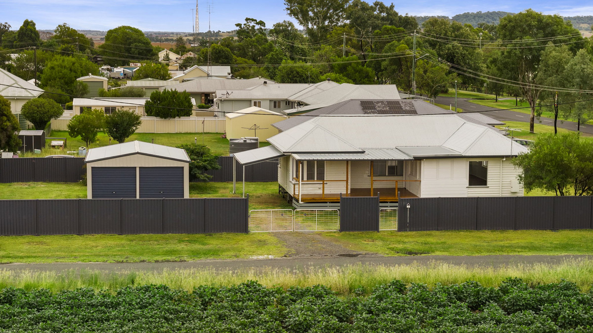3-bedroom house at 2 Warkon Street, Clifton, Qld, 4361, Toowoomba, Queensland