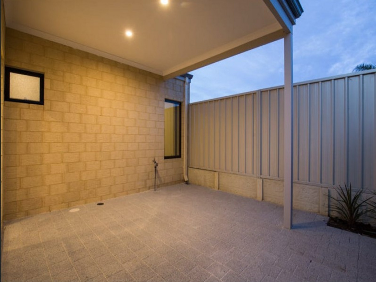 36 Camberwell Road, Balga, WA 6061 - Image 4