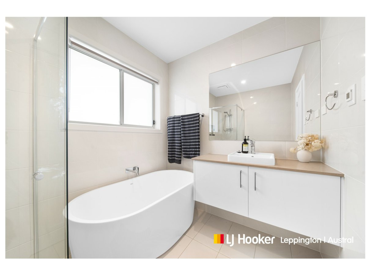 24 ROSEBUDS CIRCUIT, Leppington NSW 2179 - Image 5