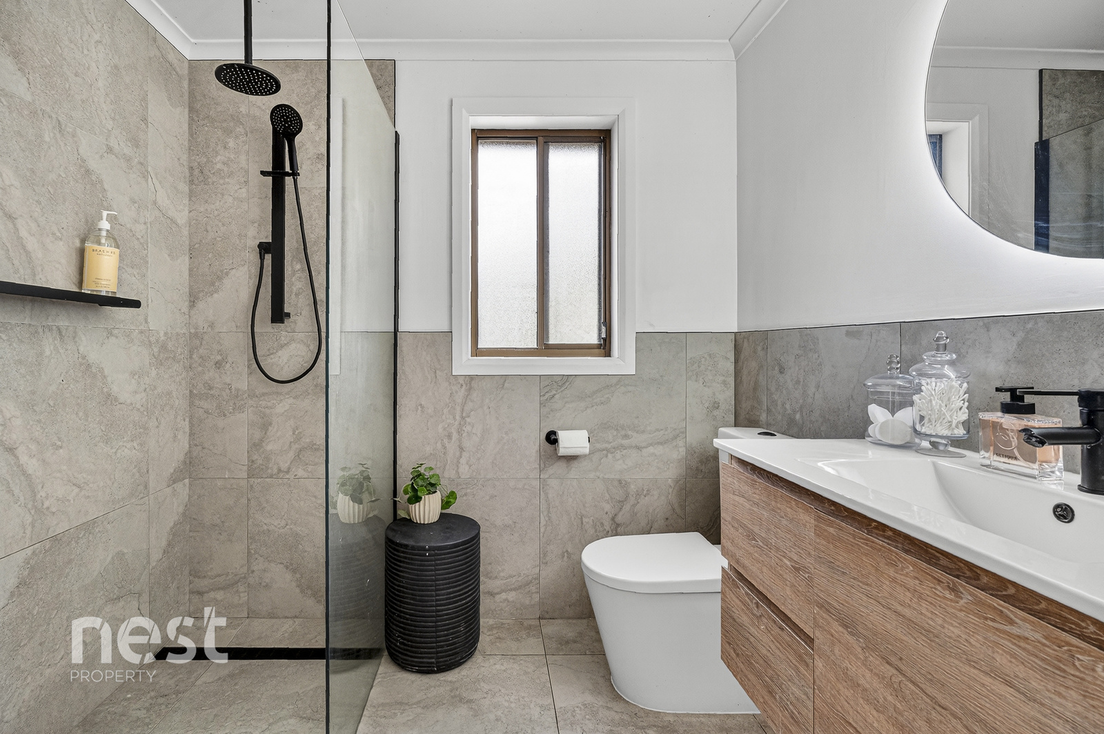 8 HAMPTON COURT, Blackmans Bay TAS 7052 - Image 7