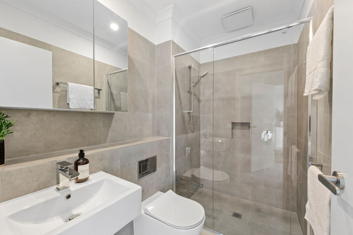 3-bedroom unit at 28 Wurrak Crescent, Torquay, VIC 3228, Surf Coast, Victoria