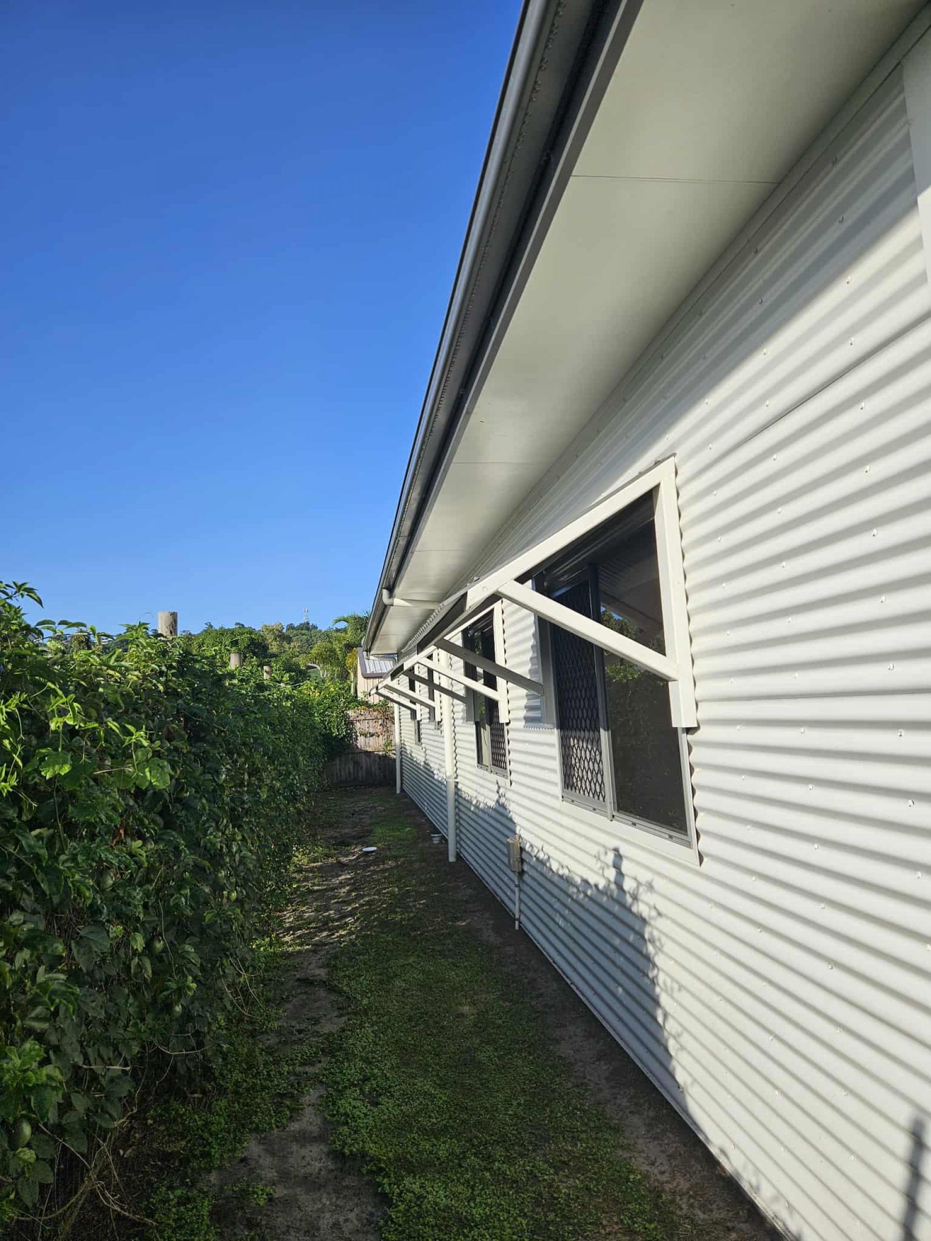 39 Mariner Drive, South Mission Beach, QLD 4852 - Image 9