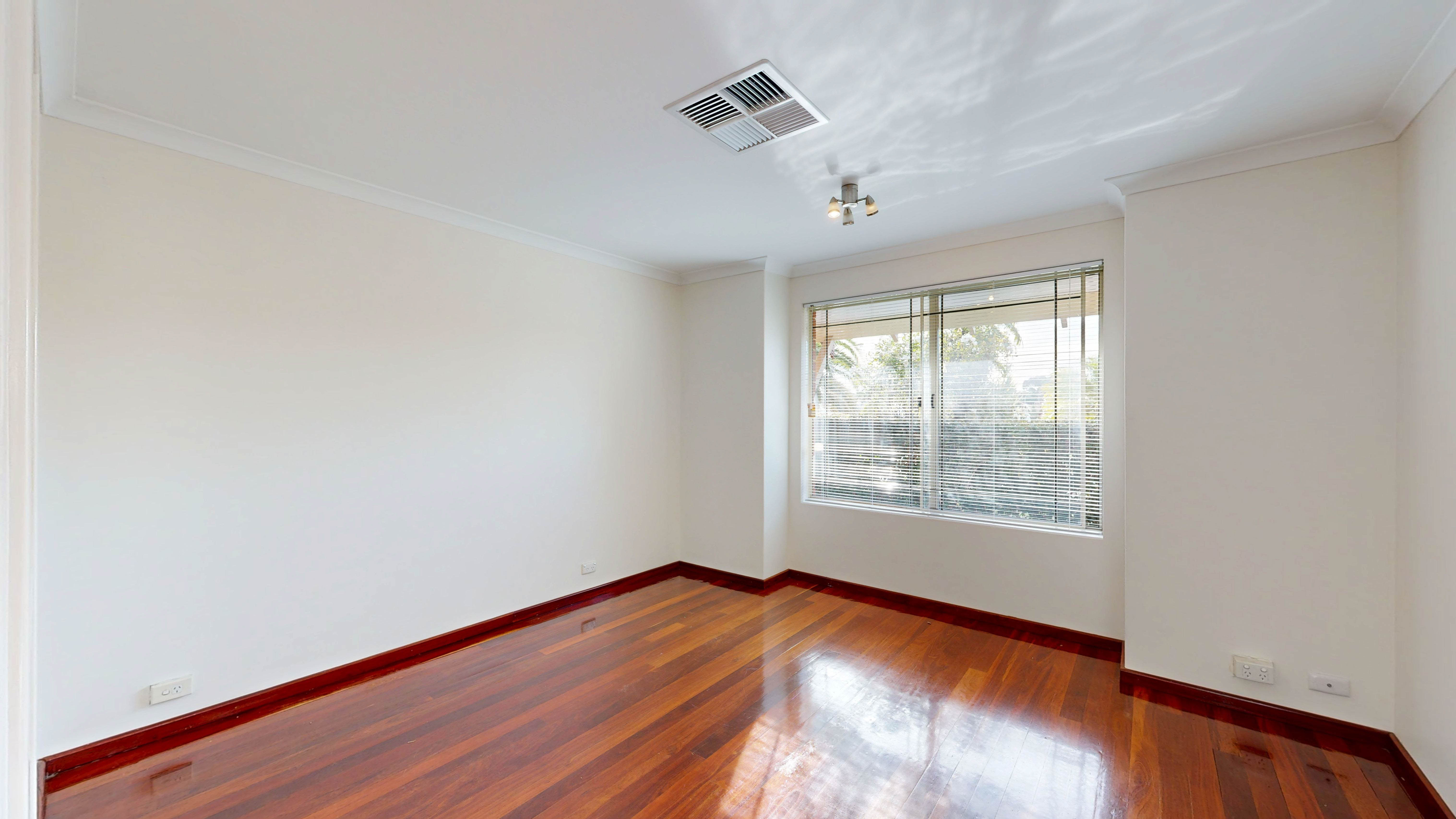 22 TRITONIA RISE, Thornlie WA 6108 - Image 10