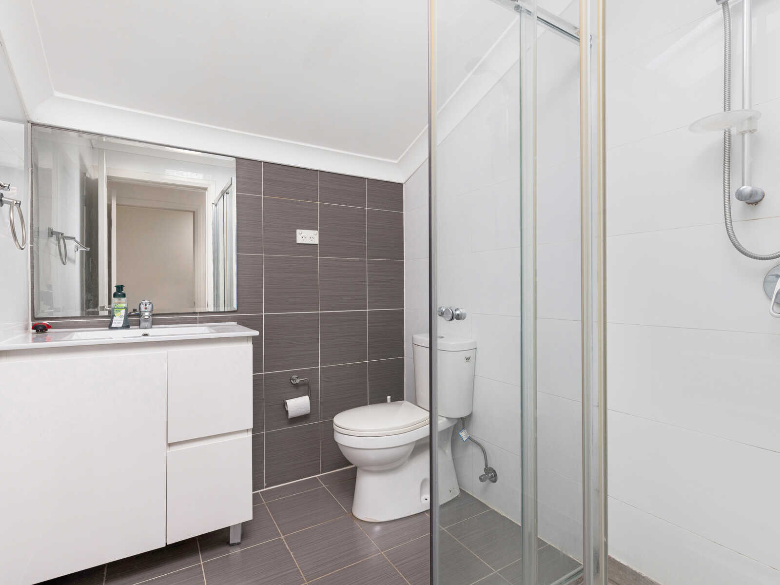 10/217 Targo Road, Girraween, NSW 2145 - Image 7