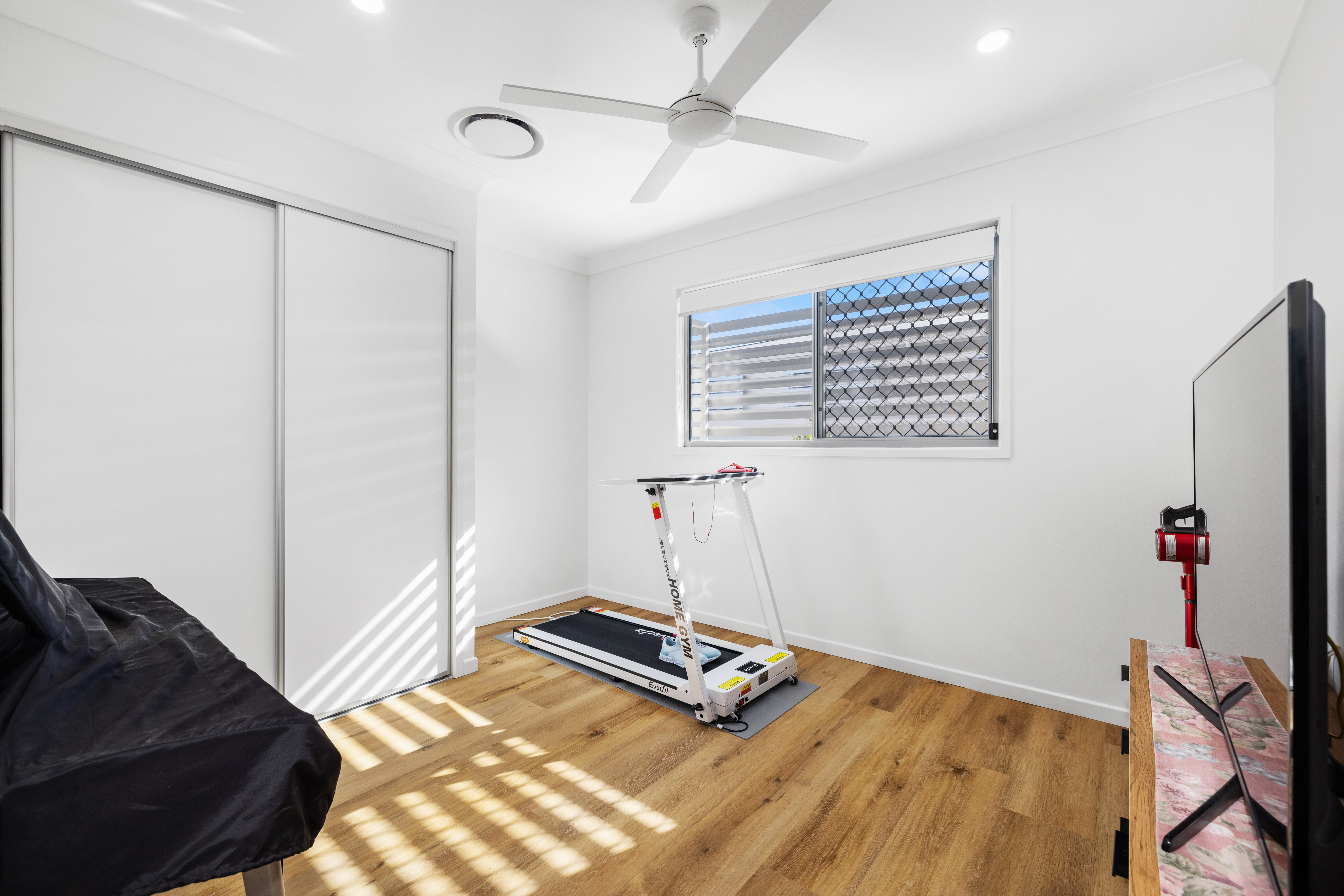 3-bedroom unit at 81/14 Cavill Place, Runcorn, QLD 4113, Brisbane, Queensland