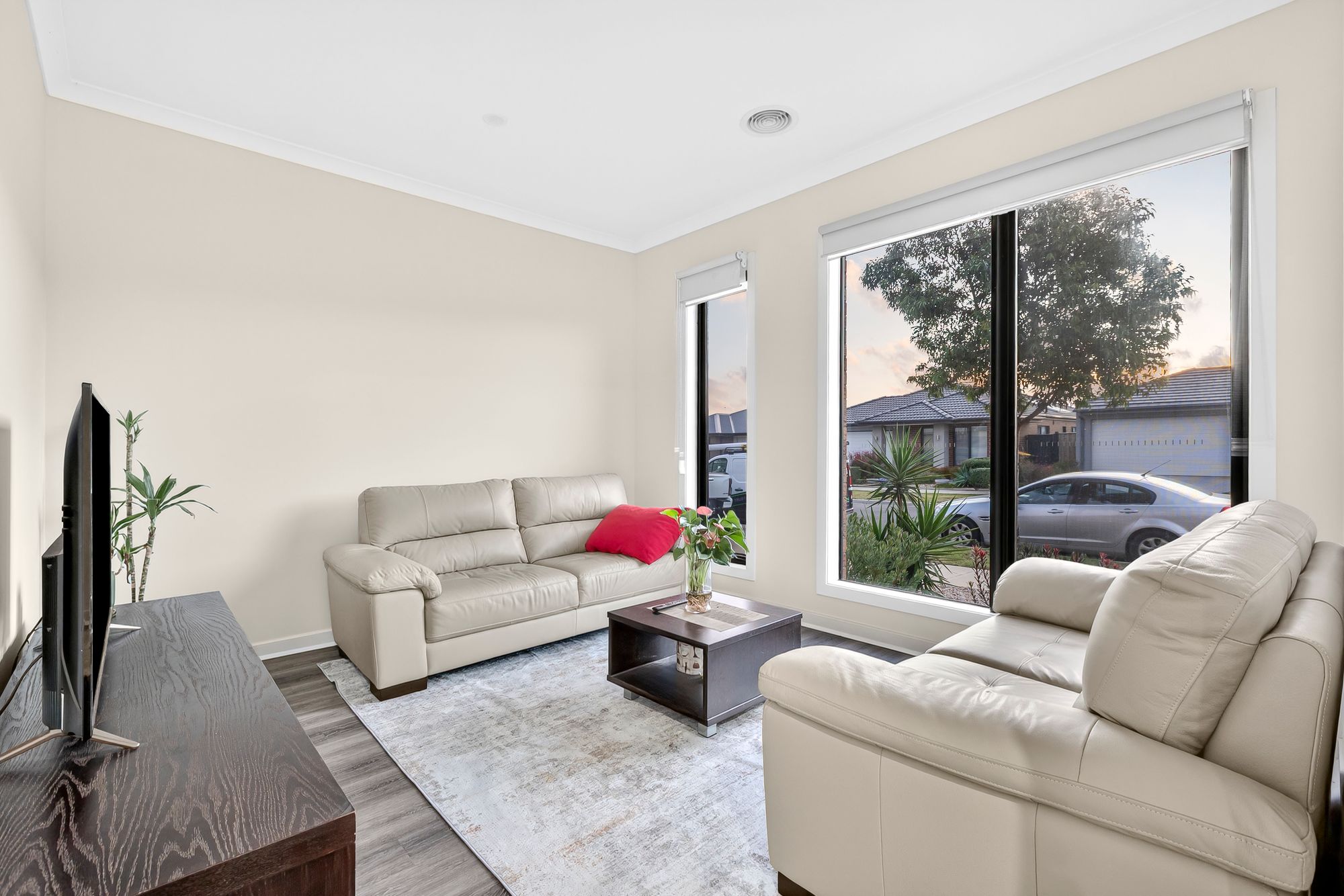 14 Honeyeater Way, Mount Duneed, VIC 3217 - Image 2