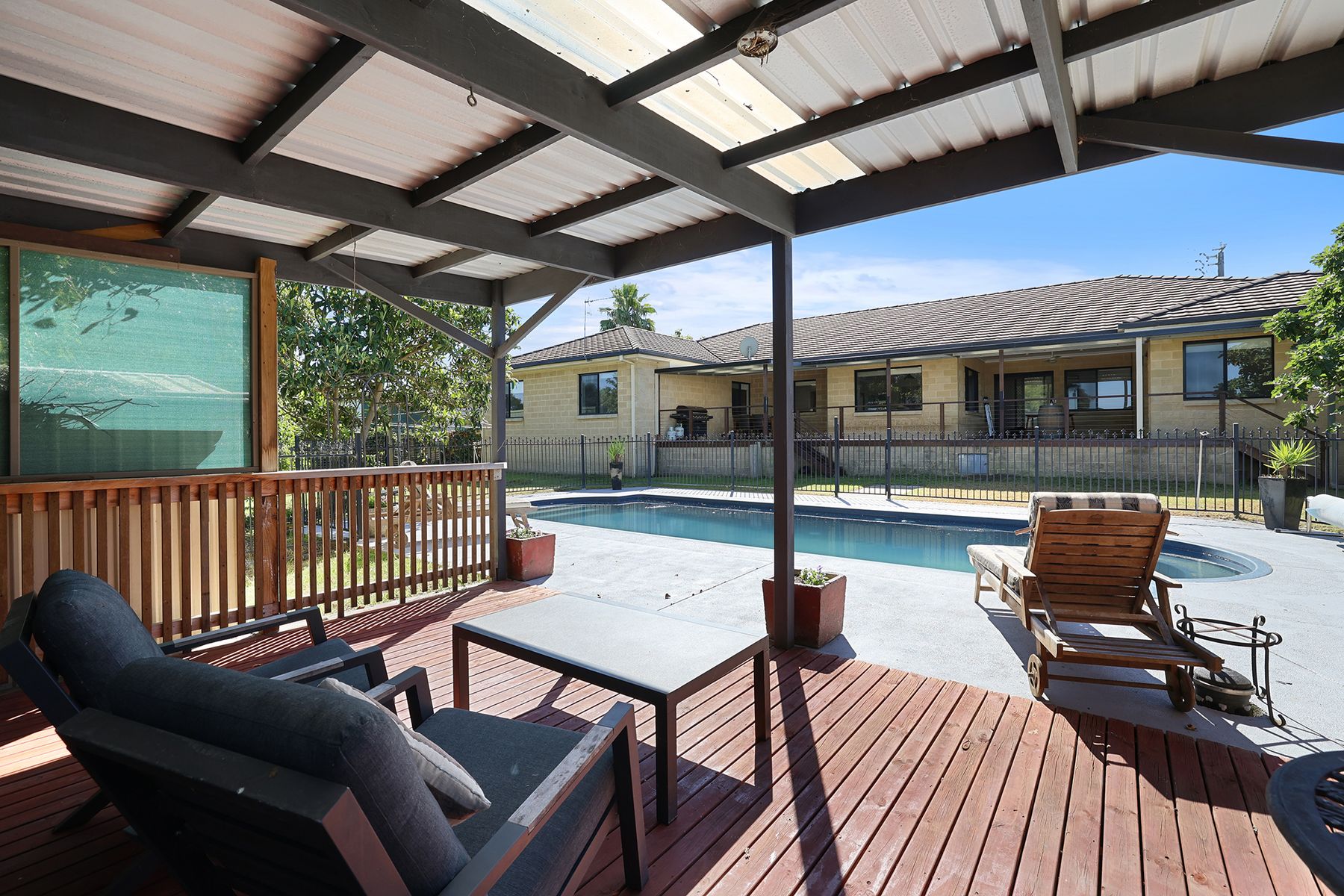 6-bedroom house at 23-25 Moe-Willow Grove Road, Willow Grove, Vic, 3825, Baw Baw, Victoria