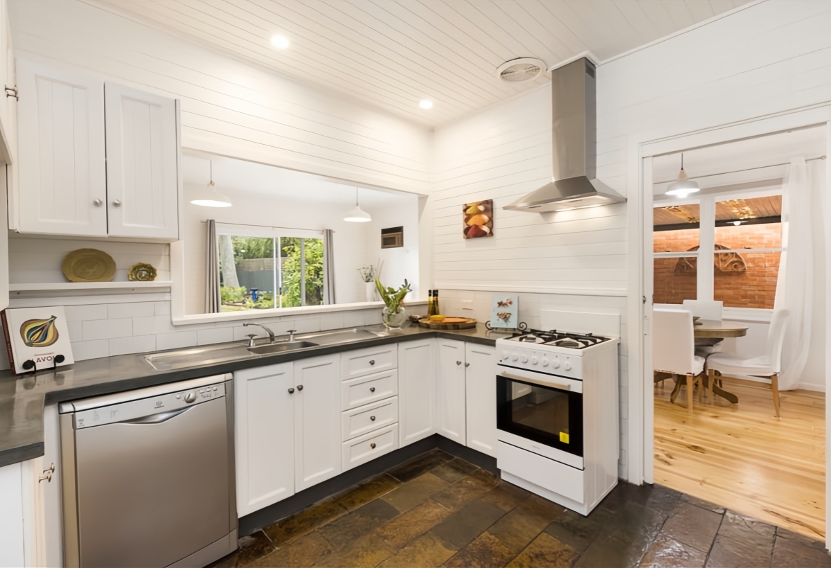 8 Heatherbank Terrace, Stonyfell, SA 5066 - Image 6
