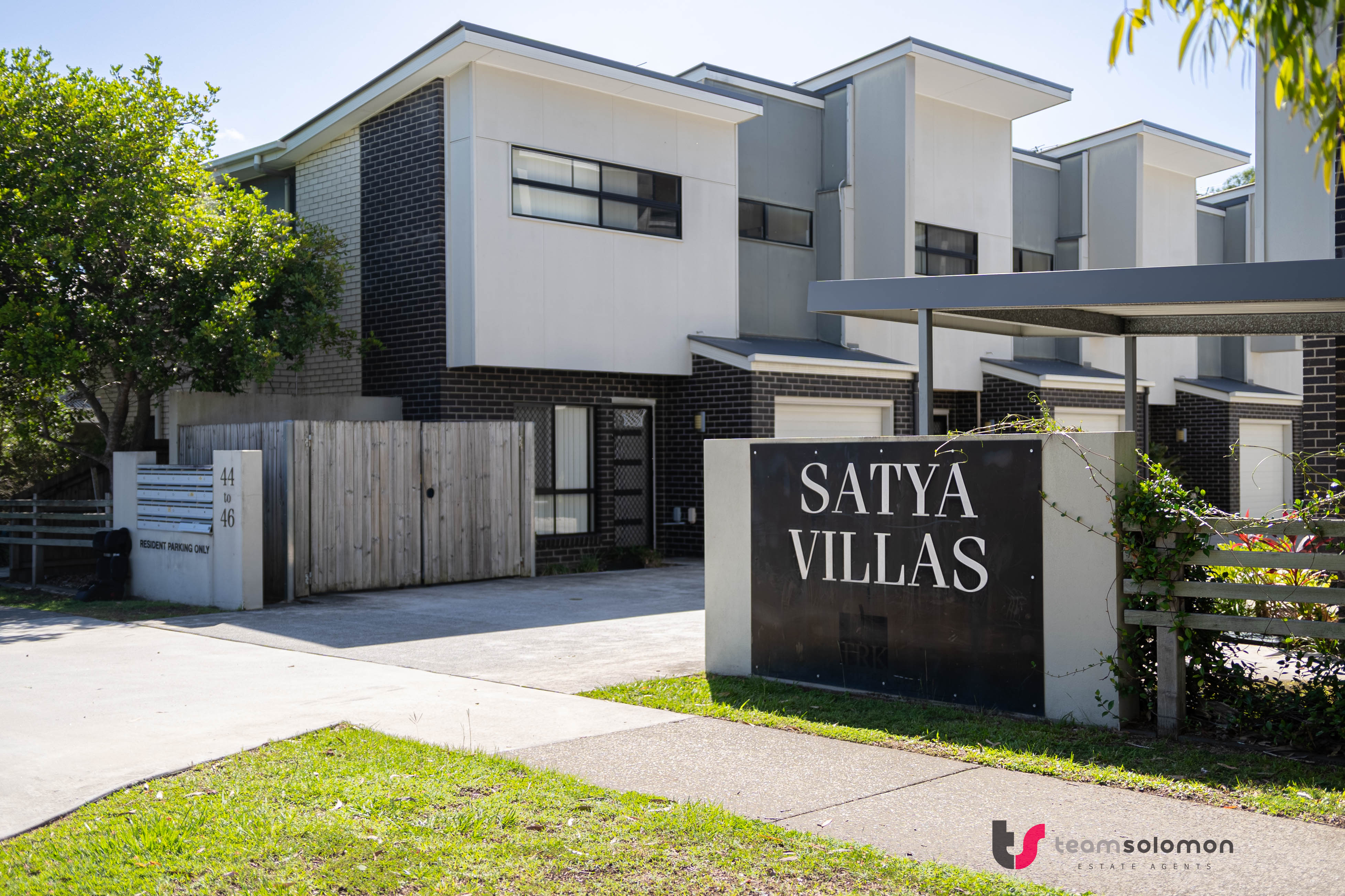 UNIT 13 SATYA VILLAS 44 HOLLAND CRESCENT, Capalaba QLD 4157 - Image 1