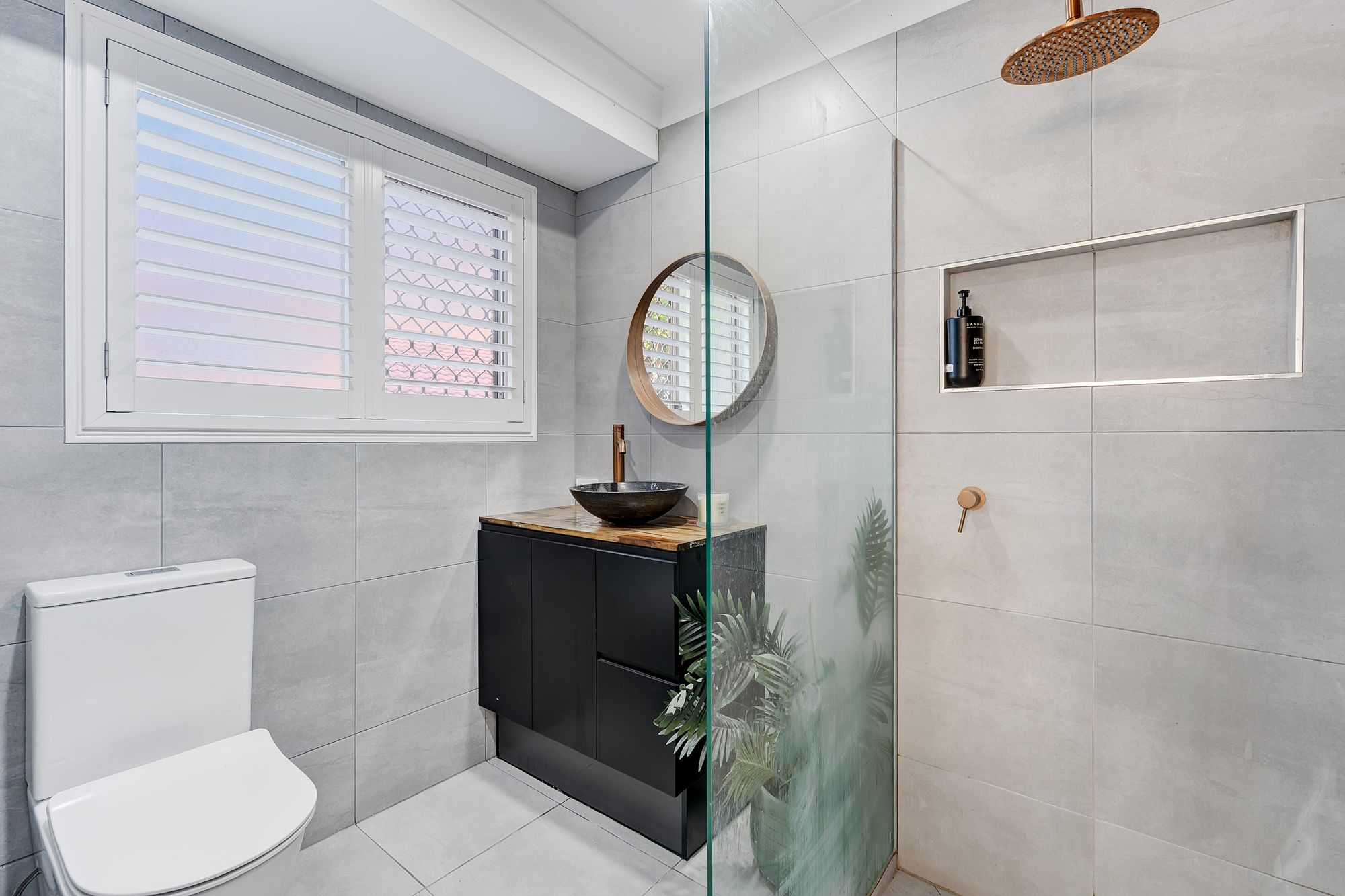 5-bedroom house at 98 Bannockburn Crescent, Parkinson, QLD 4115, , Queensland