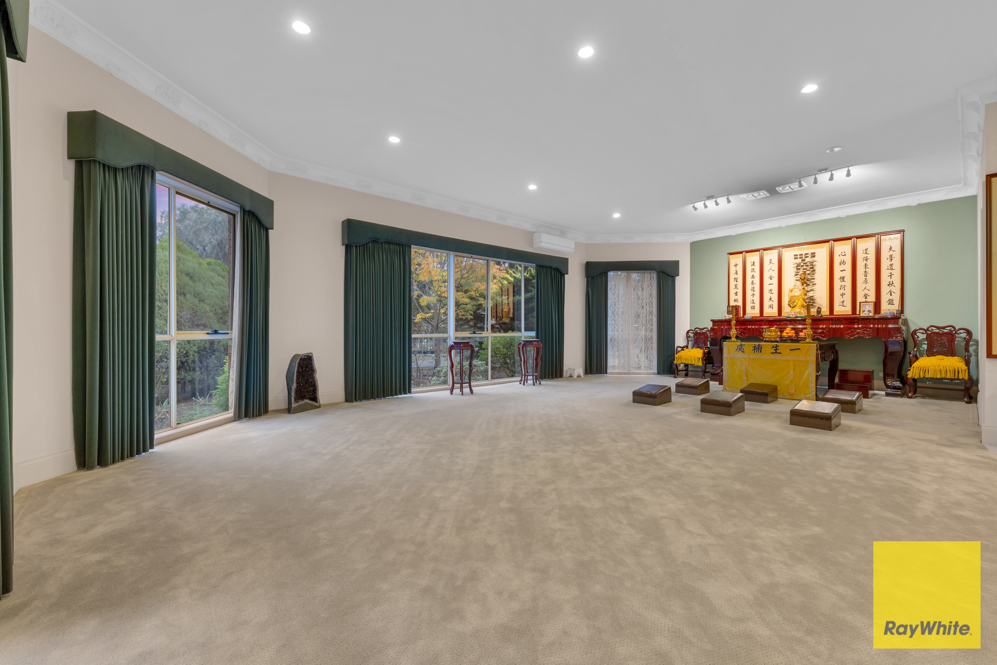 7-bedroom house at 18 BINDOWAN DRIVE, Hoppers Crossing VIC 3029, Wyndham, Victoria