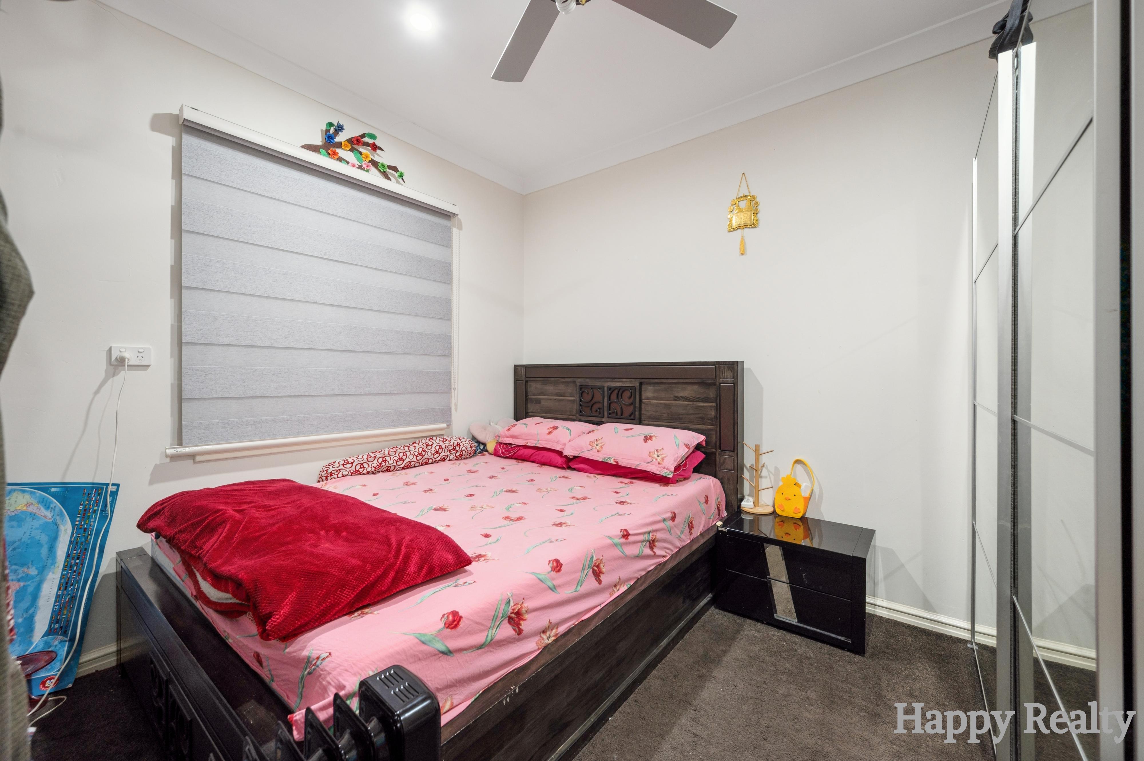 33 COOPS AVENUE, Thornlie WA 6108 - Image 9