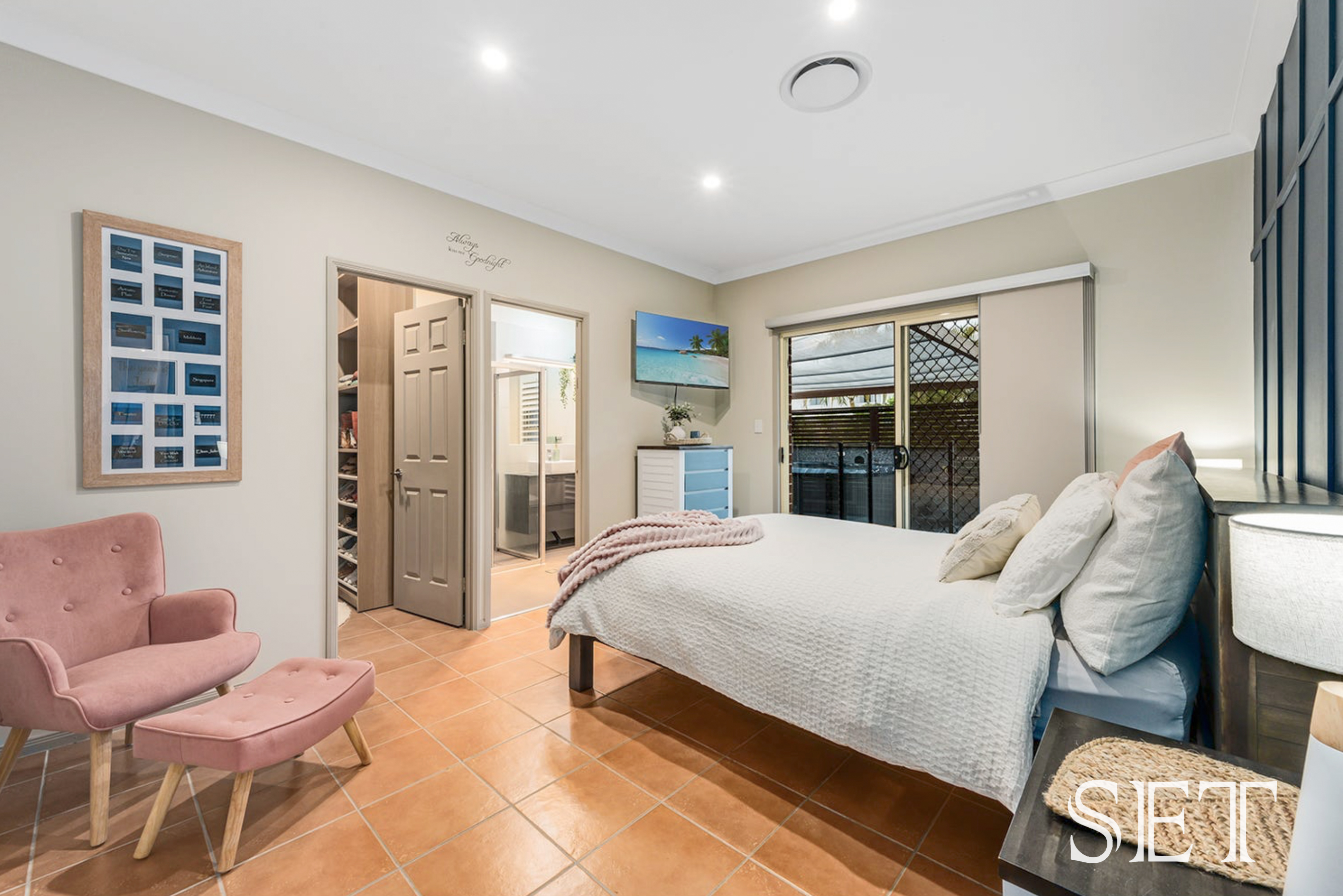 6-bedroom house at 119 Todds Road, Lawnton, QLD 4501, Moreton Bay, Queensland