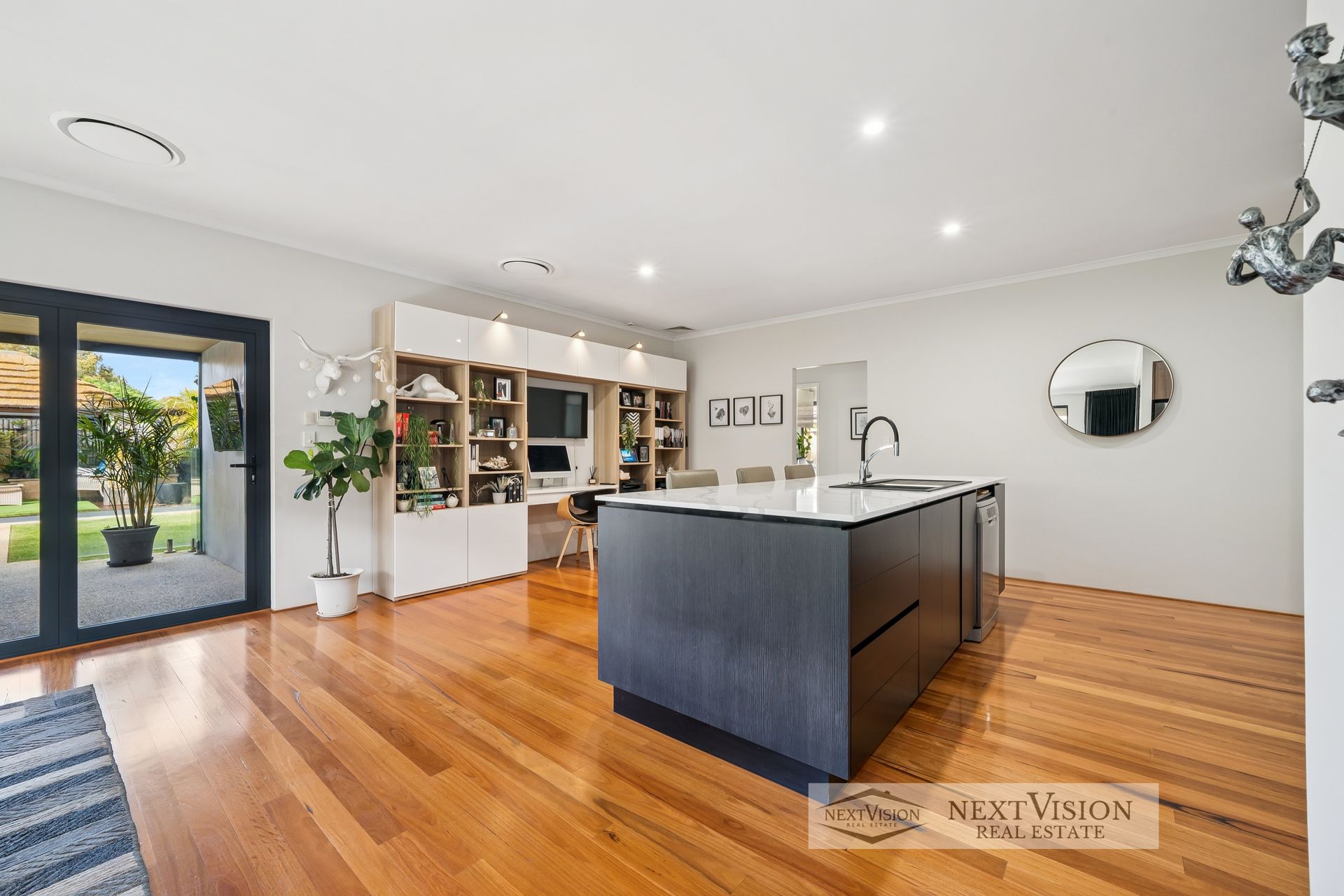6 Halcyon Way, Atwell, WA 6164 - Image 9