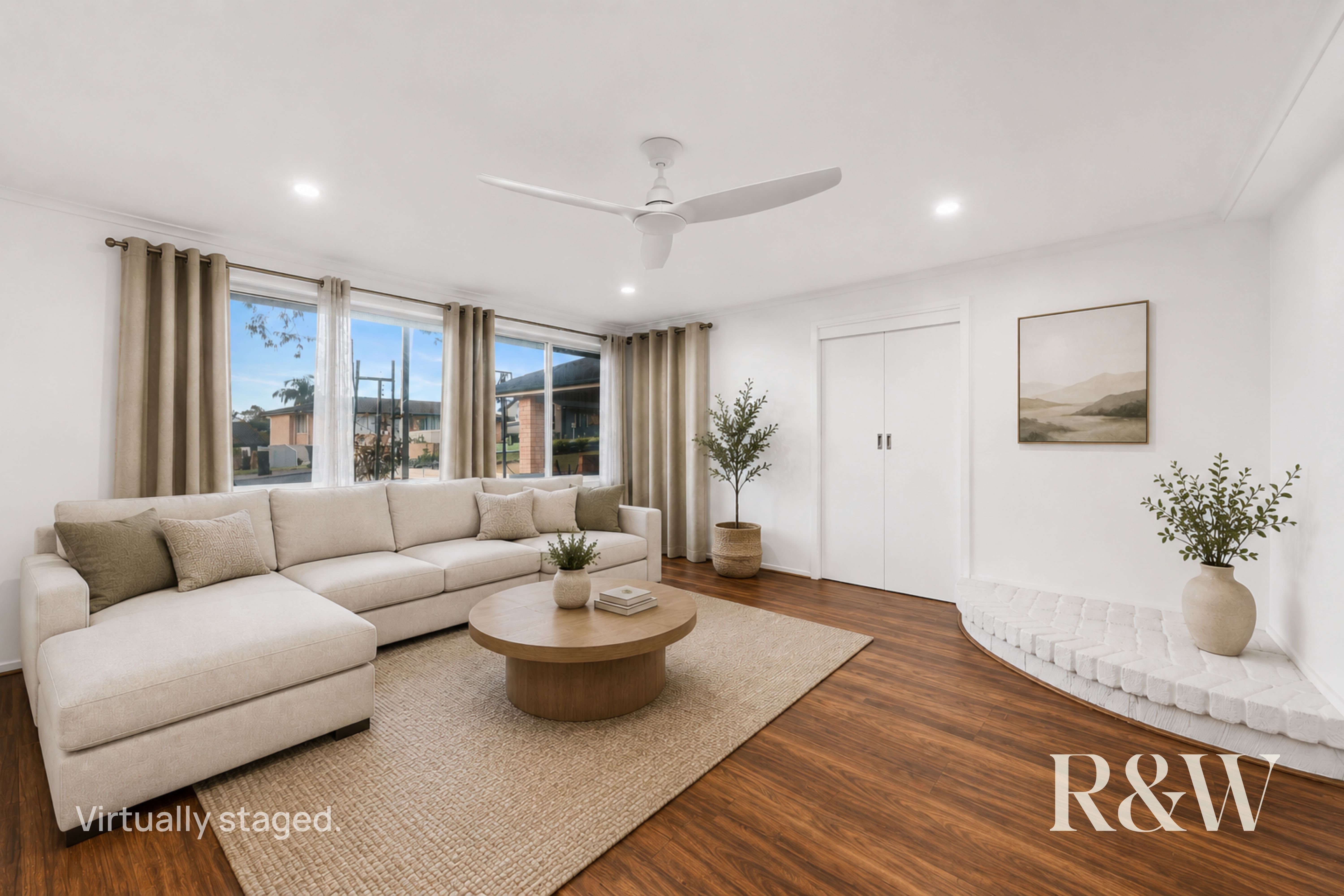 3 OMARU CRESCENT, Bradbury NSW 2560 - Image 2