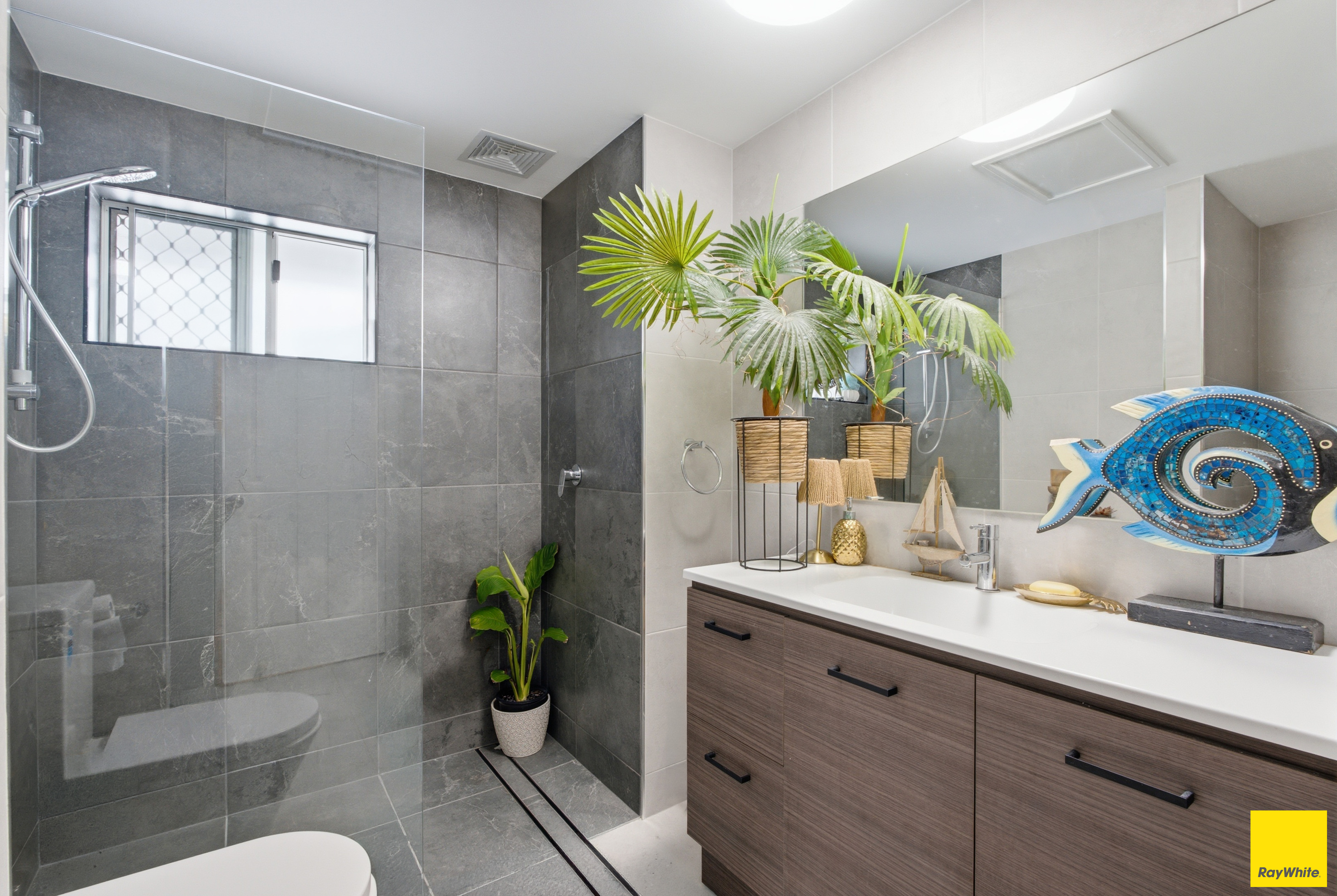 37/34-36 Patience Street, Manoora, Qld, 4870 - Image 9