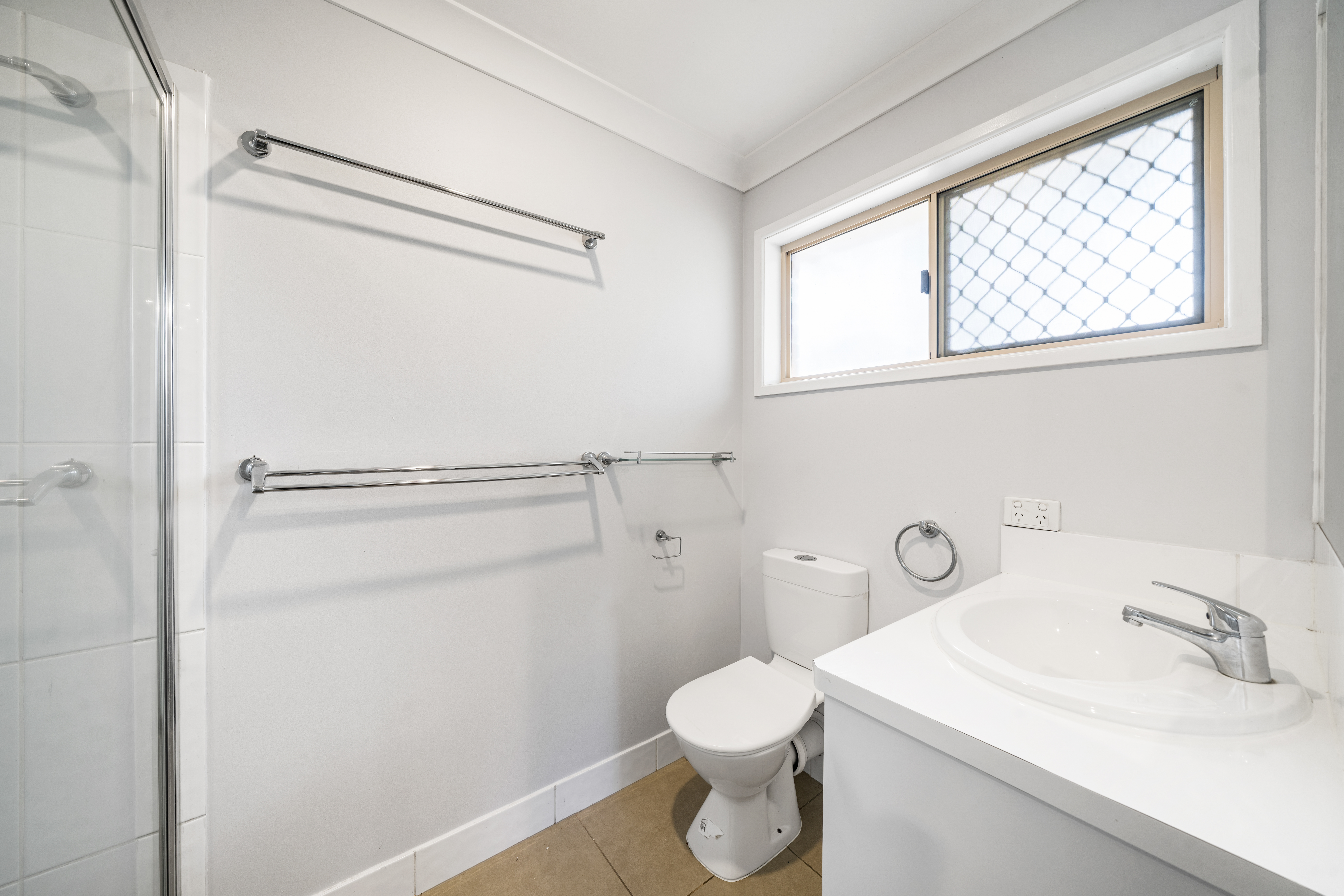 4-bedroom house at 6 Catherine Crescent, Kingsthorpe QLD 4400, Toowoomba, Queensland