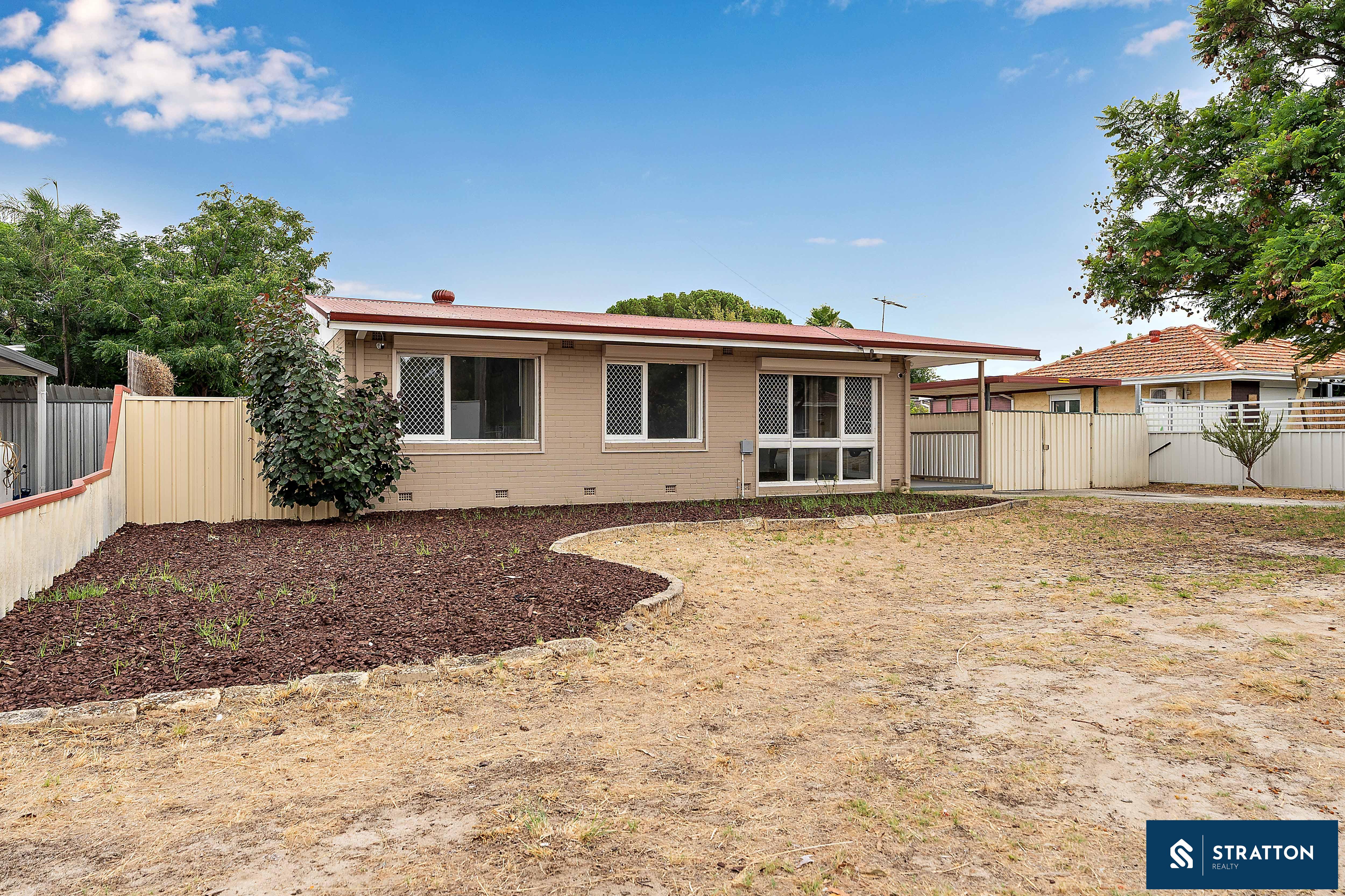 3-bedroom house at 4 Amaroo Court, Armadale, WA 6112, Armadale, Western Australia